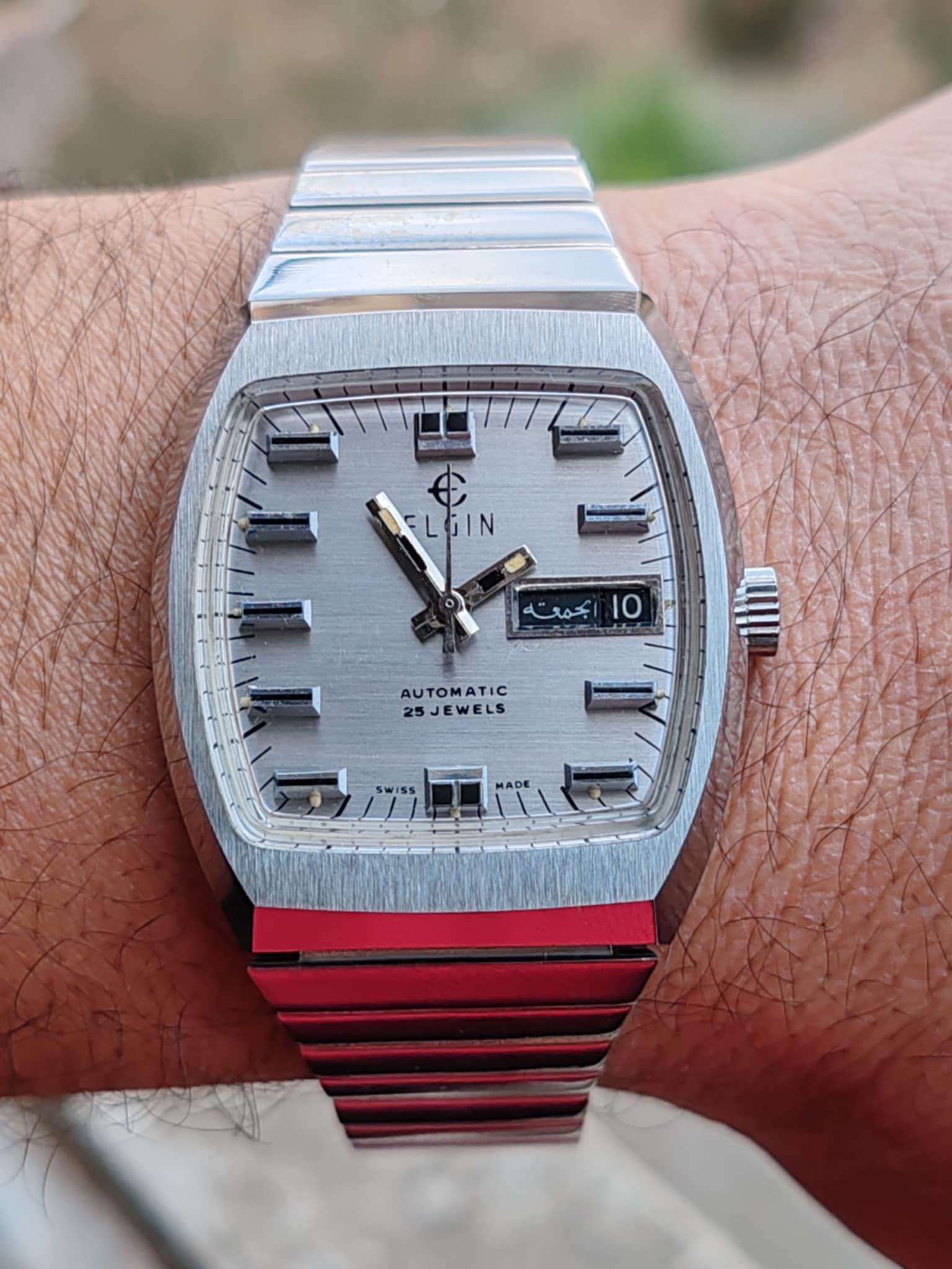 Elgin Automatic 25 Jewels Watch