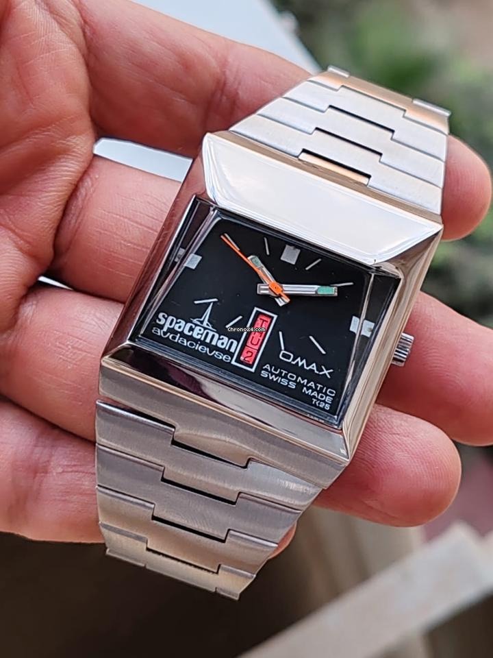 OMAX Spaceman Audacieuse Automatic Vintage Watch