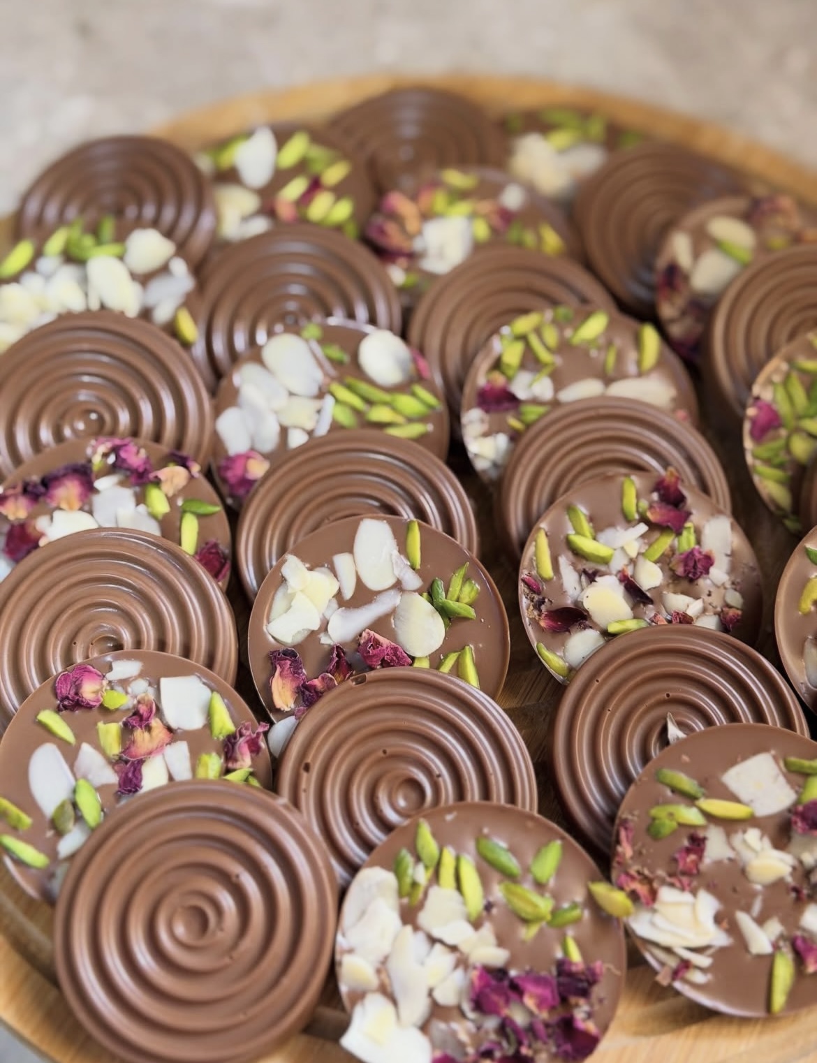 🌸 Premium Nut & Rose Chocolate Discs 🌸