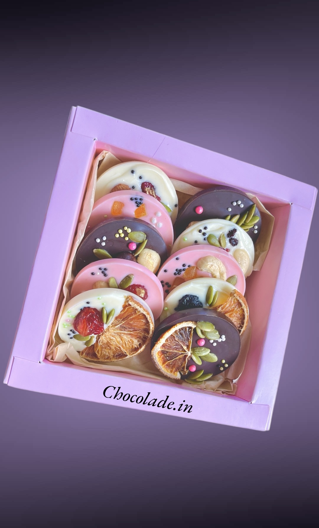 Luxury Chocolate Discs / Mediant Collection”
