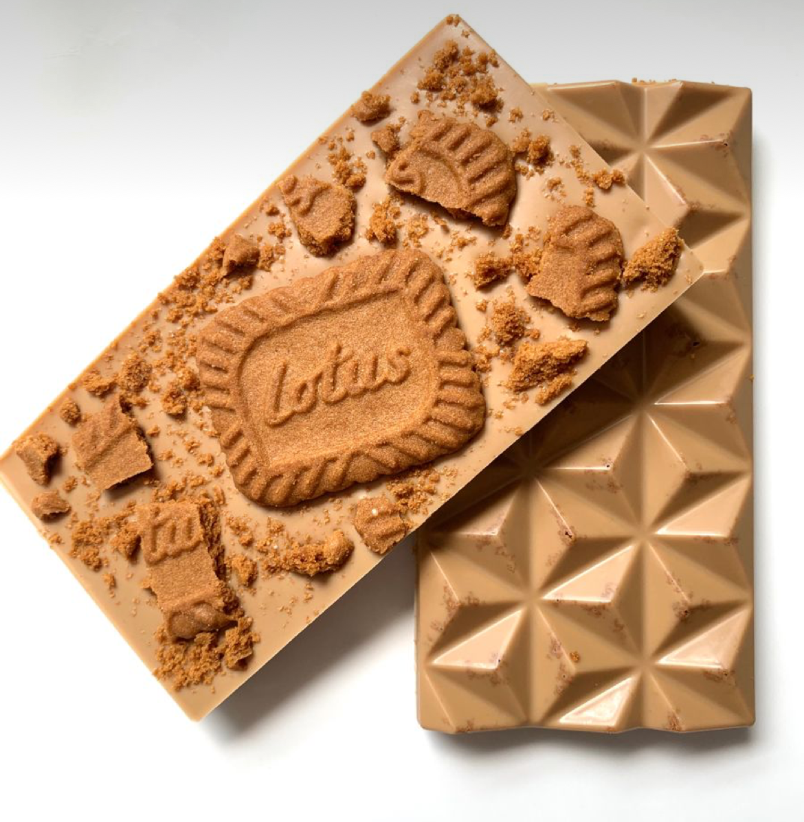 Biscoff / Oreo Chocolate Bar