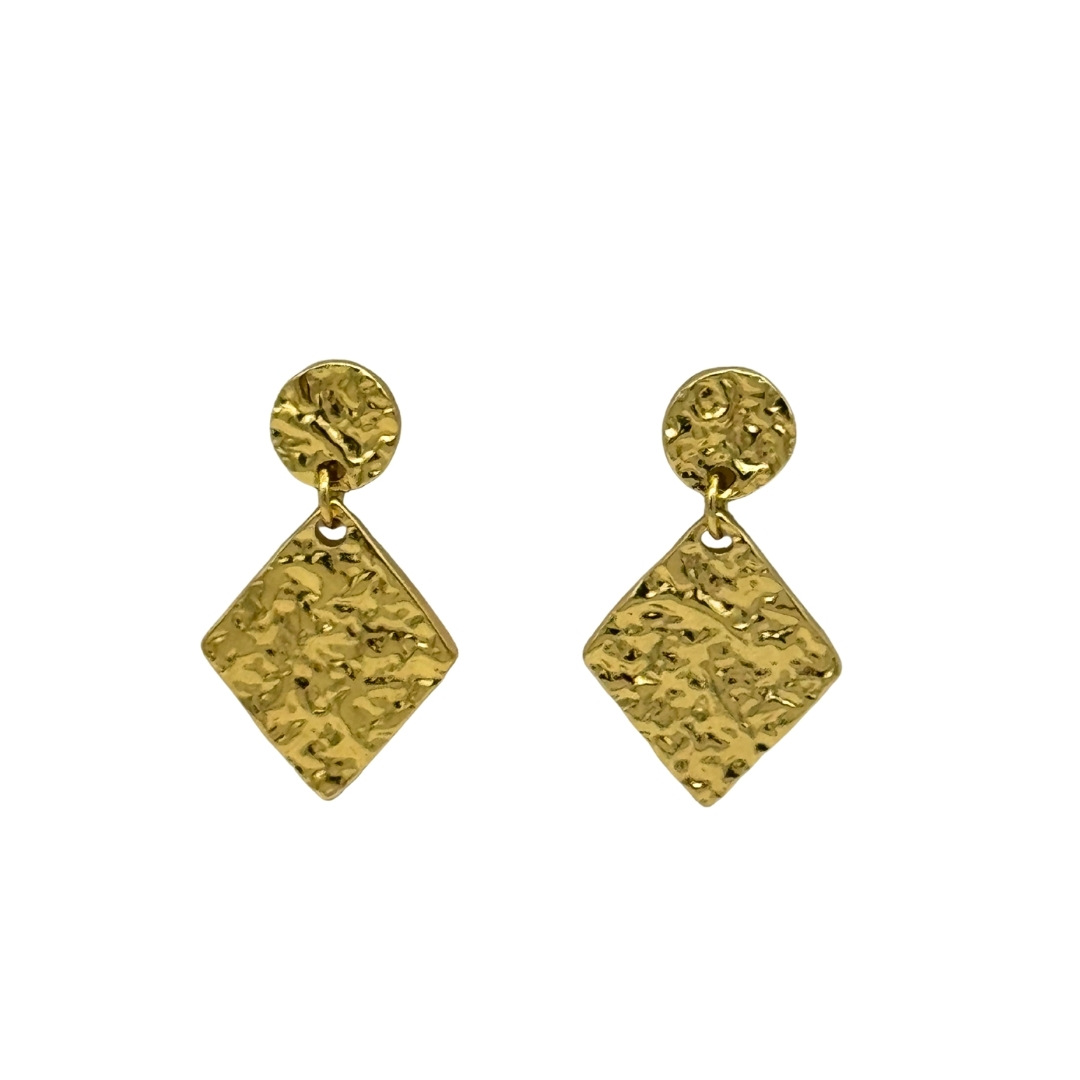 Aretes geométricos dorados