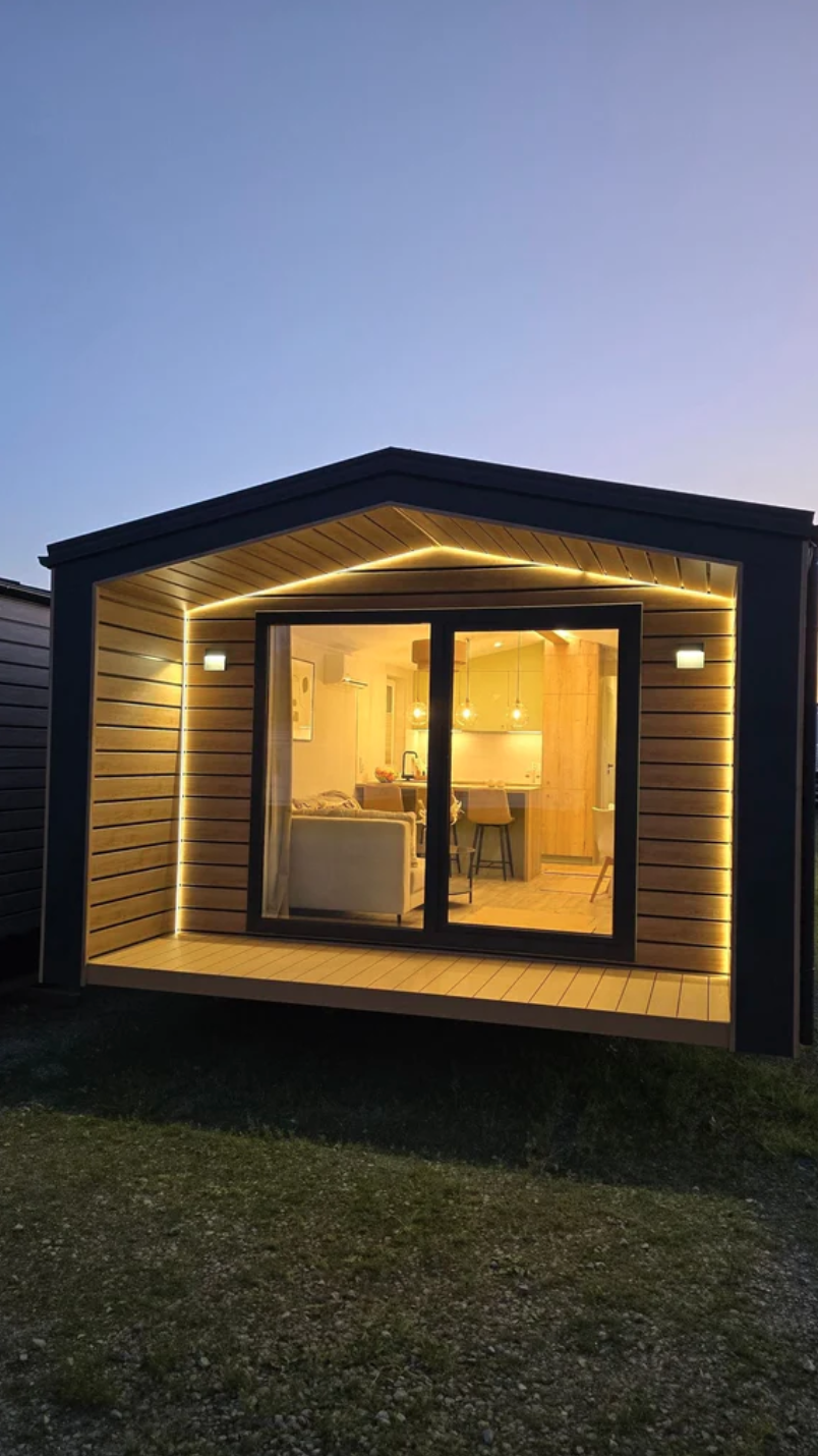 CASA BERYL SHADOW TURNER CHÊNE MALT 14M X 4,13 M