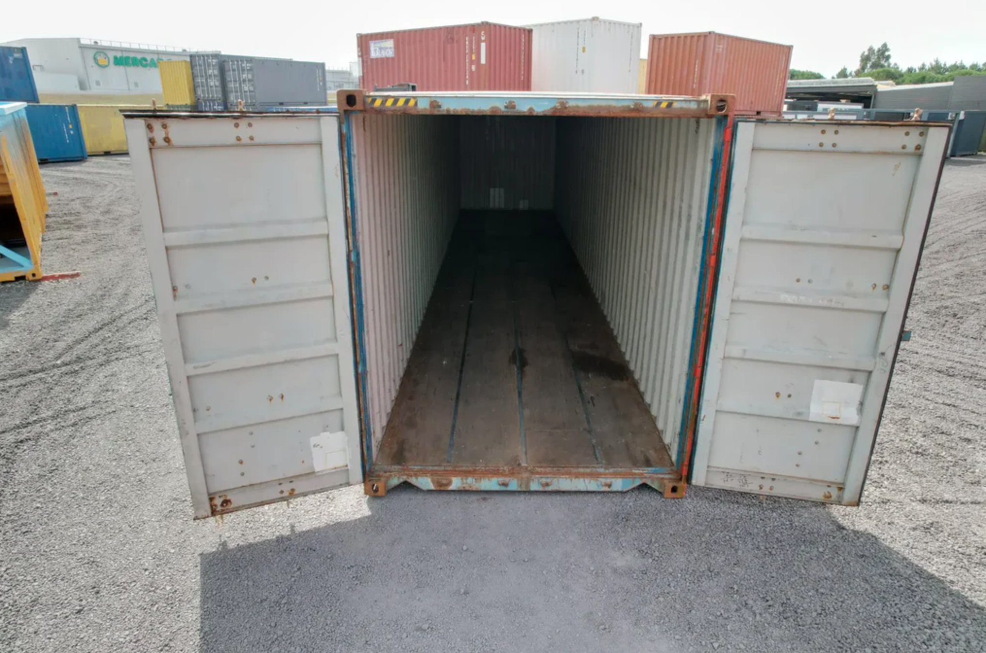 CONTENEDOR MARÍTIMO DE 40 PIES HC