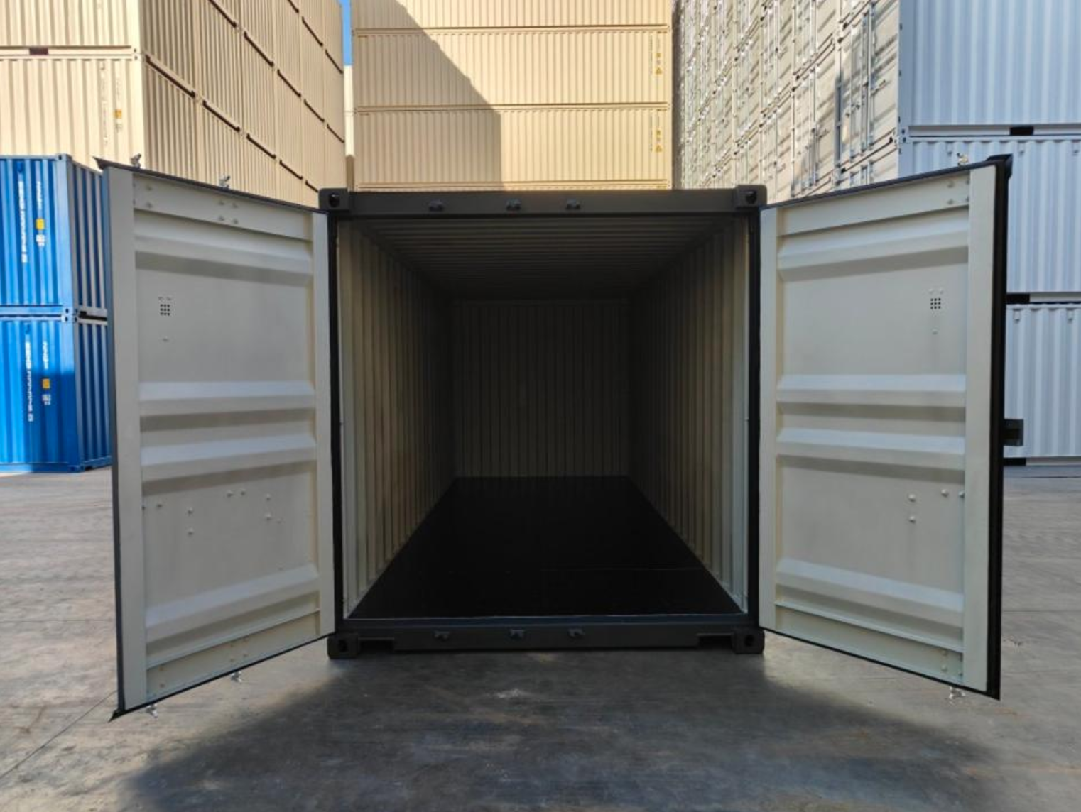 CONTENEDOR MARÍTIMO DE 20 PIES