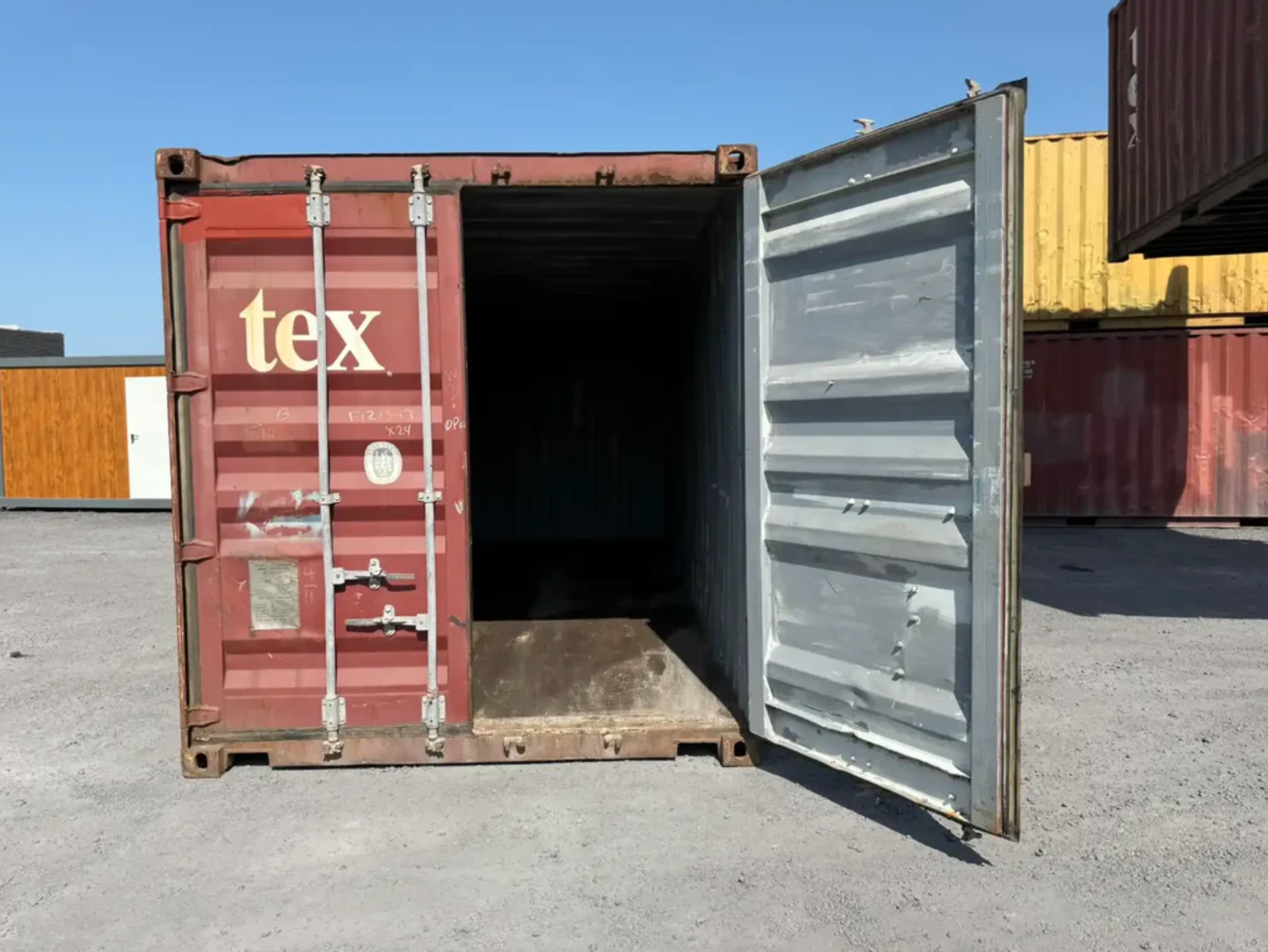 CONTENEDOR MARÍTIMO DE 20 PIES