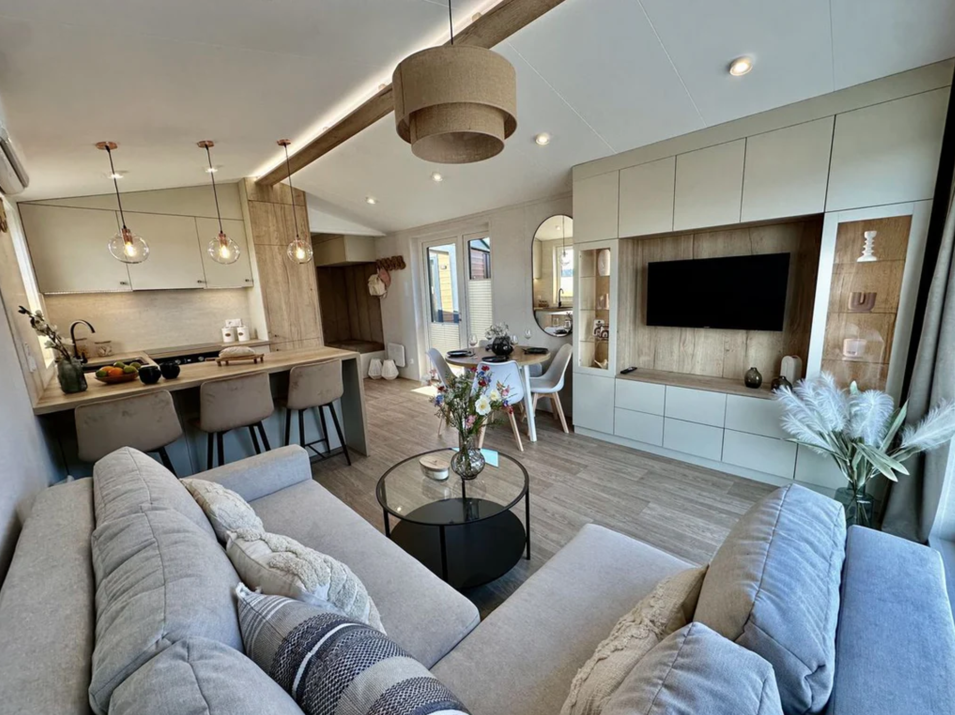 CASA MÓVIL EMERALD 12,90 X 4,13 MT