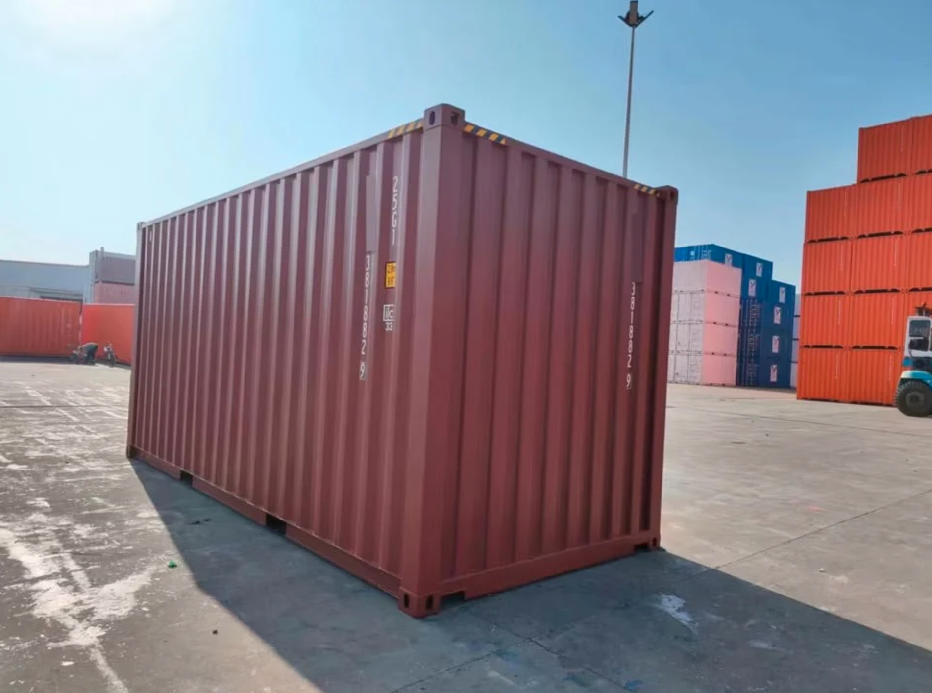 CONTENEDOR MARÍTIMO DE 20 PIES HC 