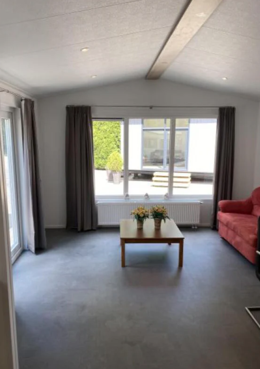 CASA MÓVIL FÉLIX 1100 (12 X 4 M)