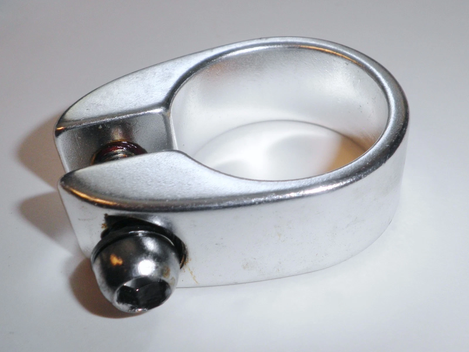 SunLight SEAT Pole Clamp 28.6 SILVER