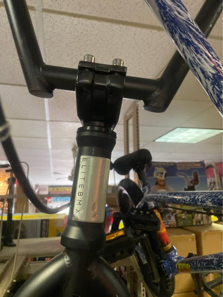 New Destro Elite BMX Bike PICK UP ONLY