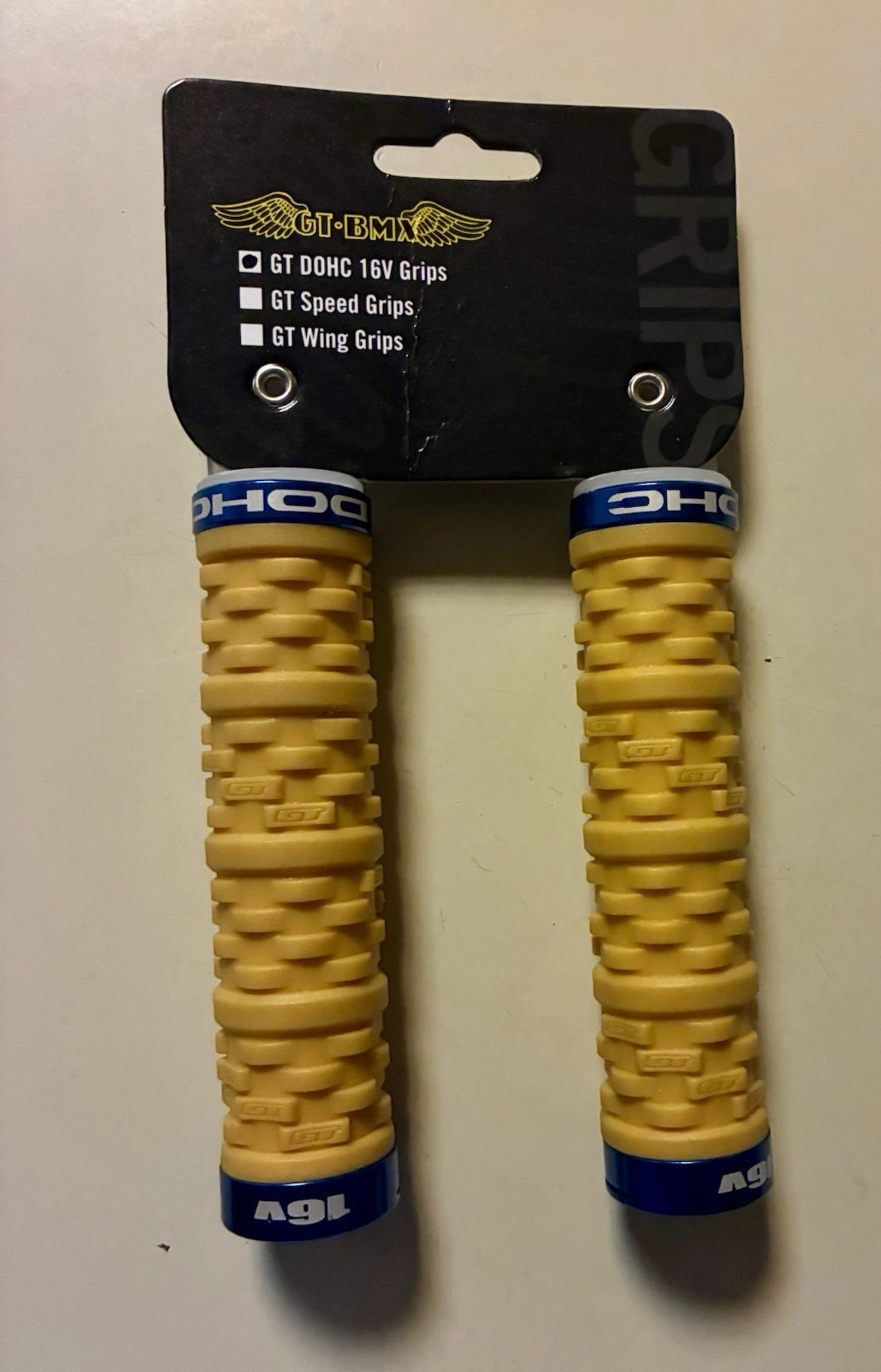 GT DOHC 16v Mountain Gum BMX Bike Double Lock On Grips DISCONTINUED
