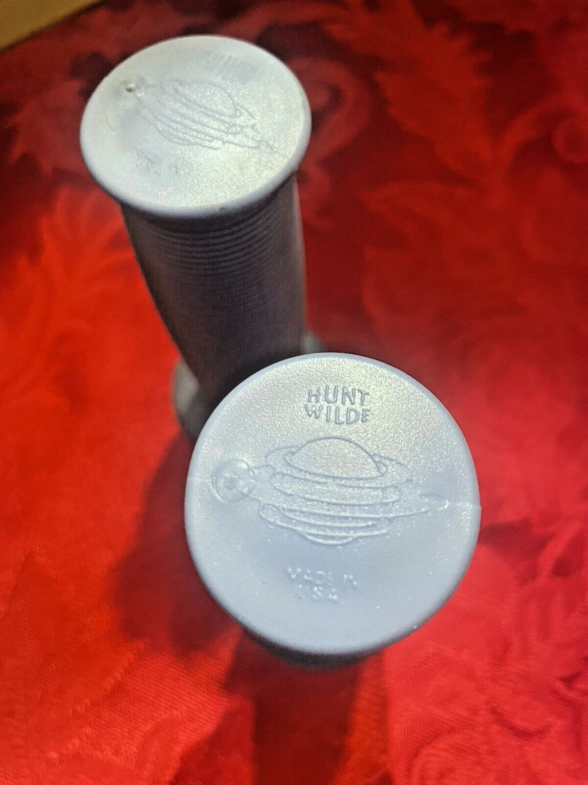 Vintage Hunt Wilde FREE STYLE BMX Lavender Saturn Five Mushroom Grips NEW OLD STOCK