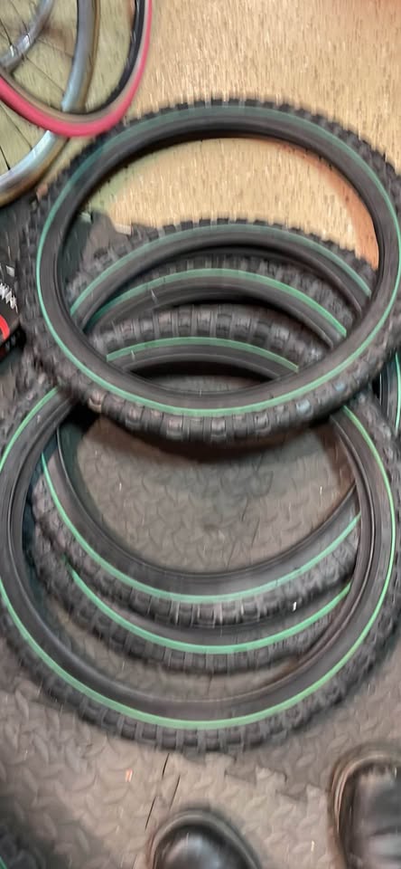 DURO MX BMX Tire  Green Sidewall NEW OLD STOCK