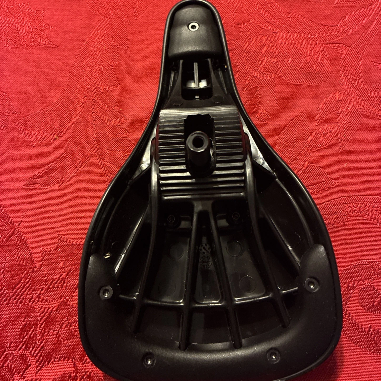 Inferno Pivotal Post Mini Black BMX seat