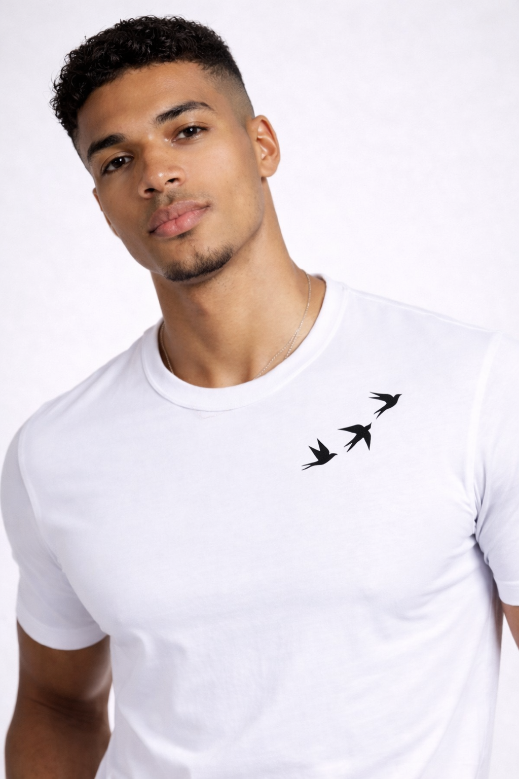 T-shirt minimal à col ras-du-cou