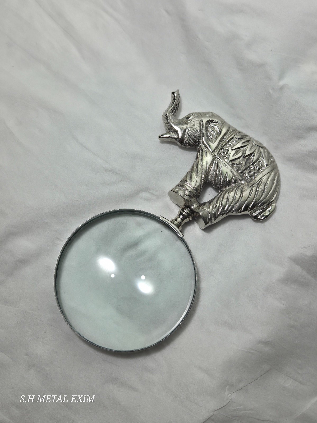 Elephant Design Metal Magnifying Glass