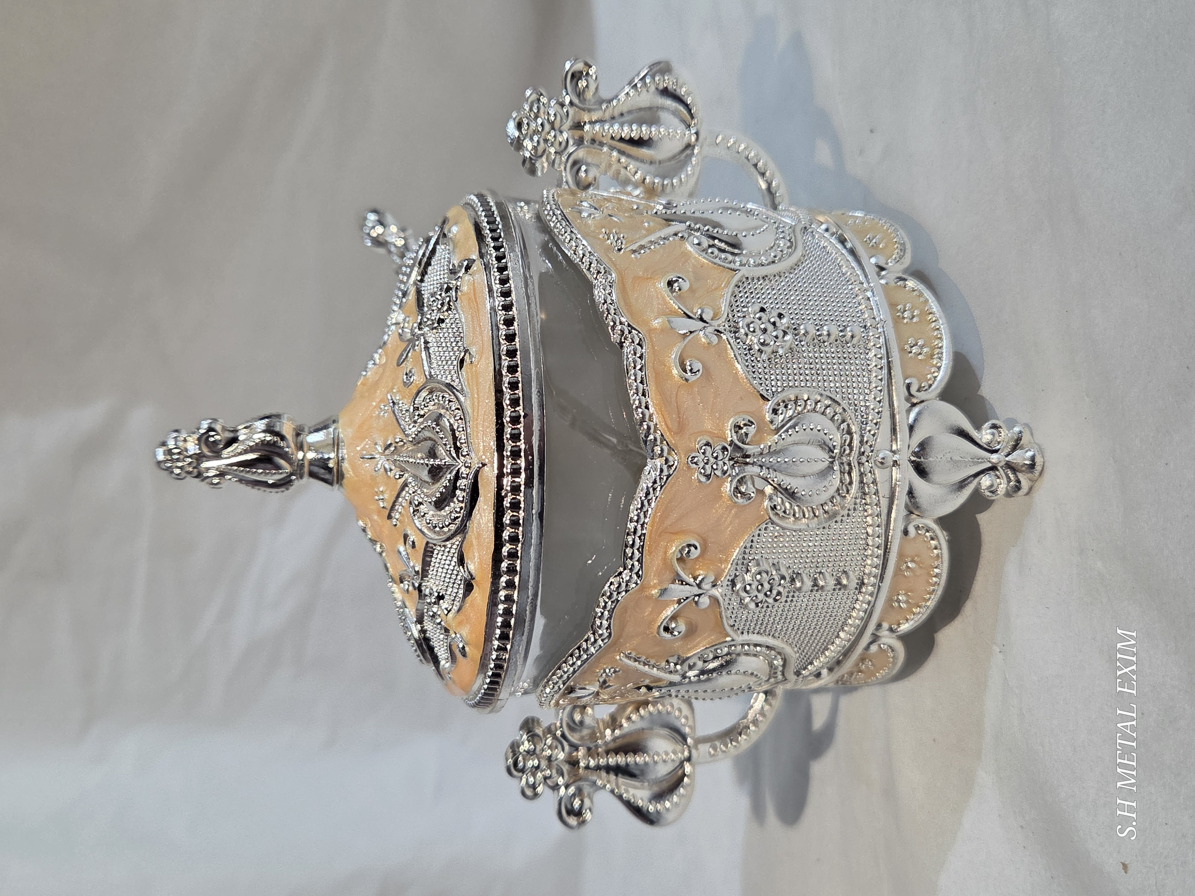 Regal Charm Decorative box