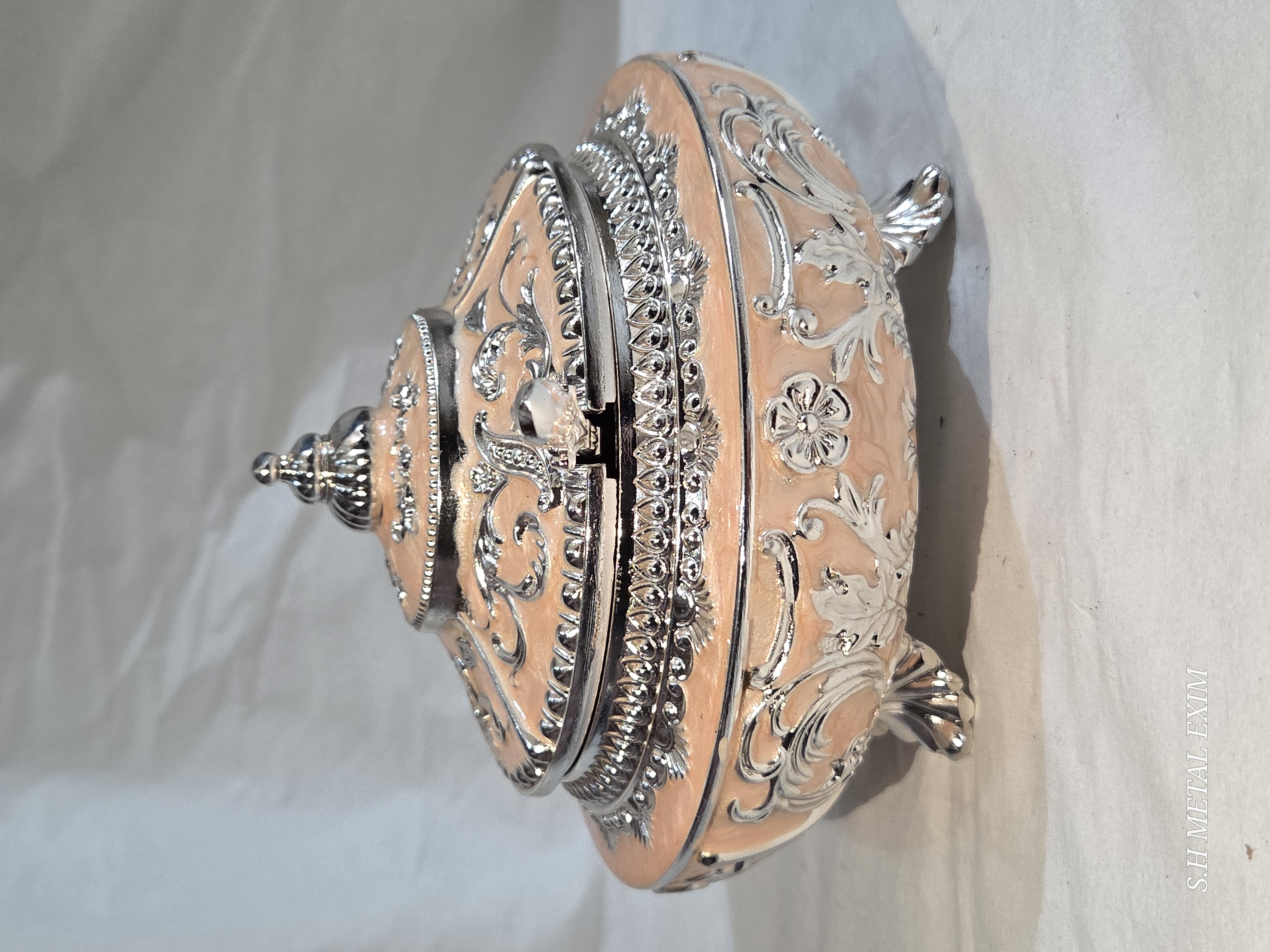 Timeless Elegance Keepsake Box