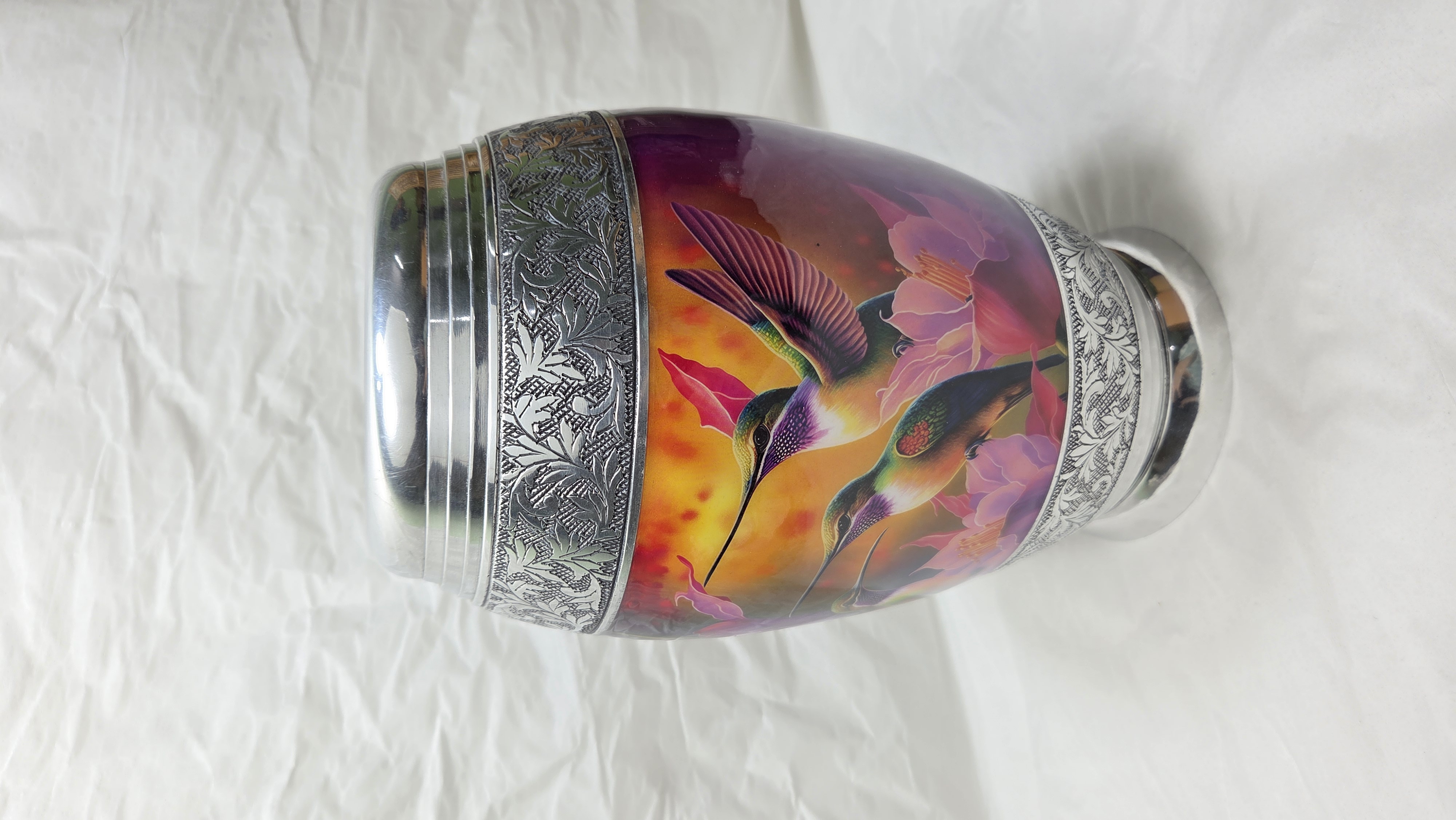 Silver Hummingbird Haven: A Vibrant Tribute Urn