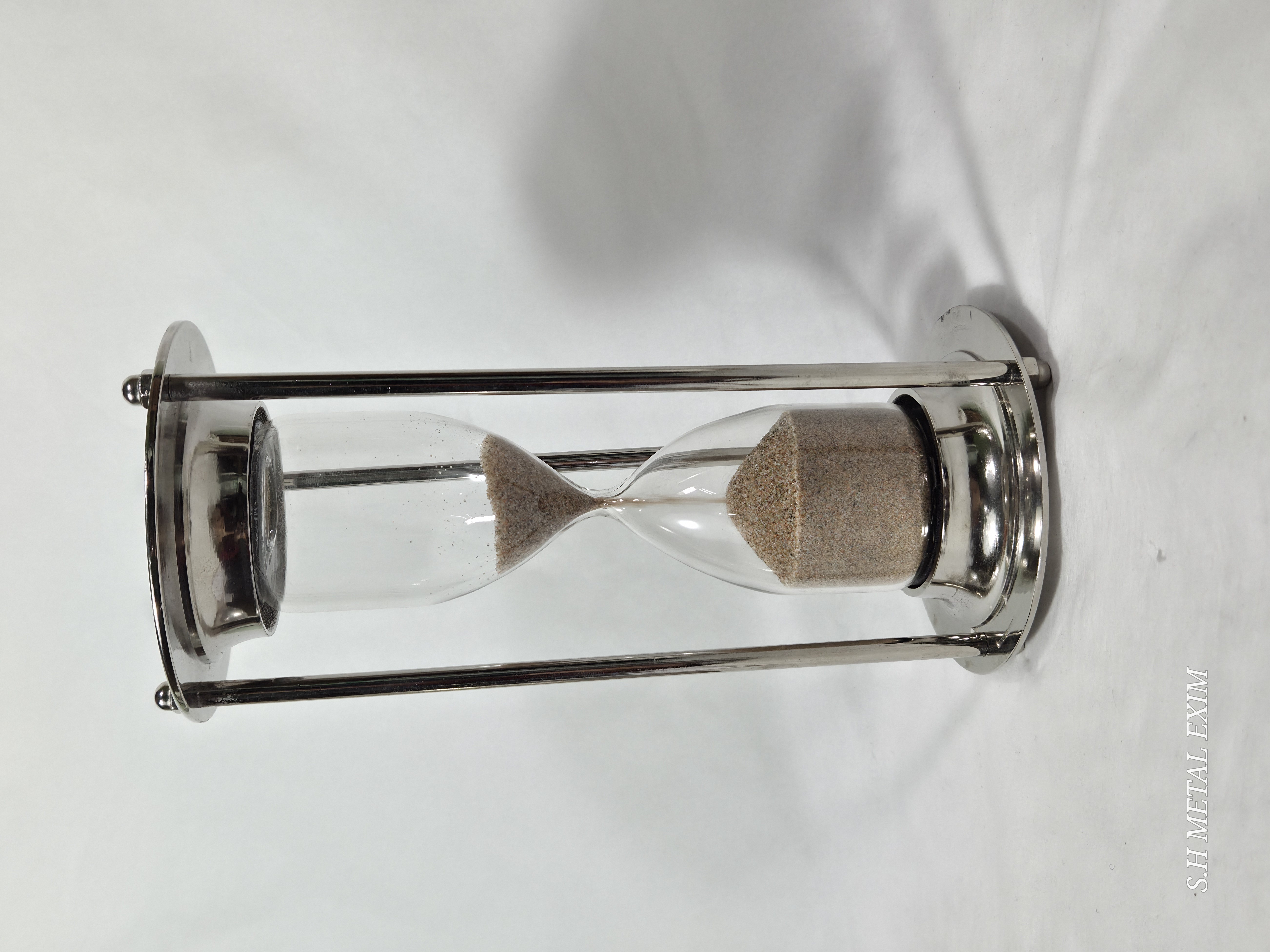 Sleek Chrome & Silver Copper Sand Timer