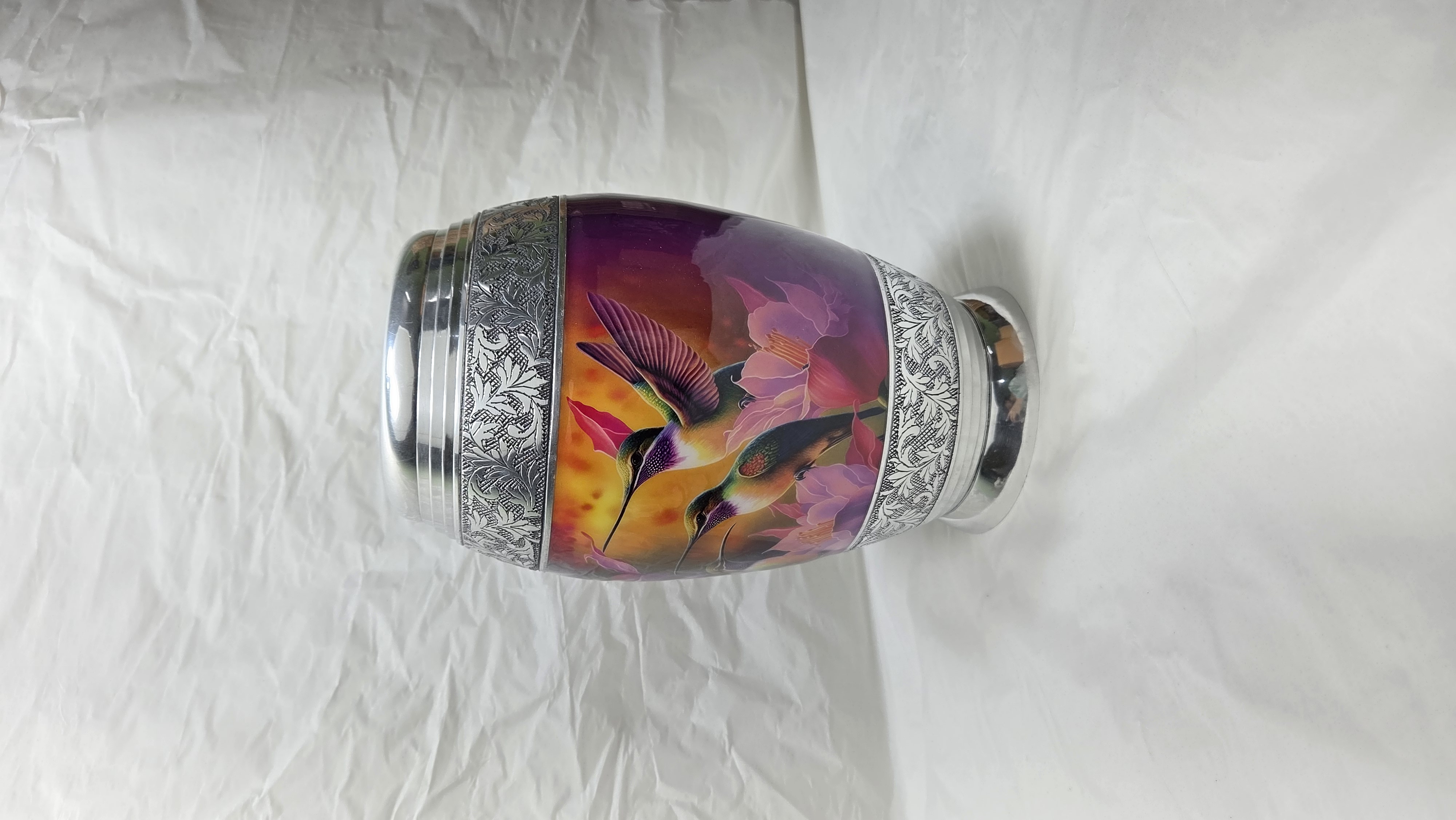 Silver Hummingbird Haven: A Vibrant Tribute Urn