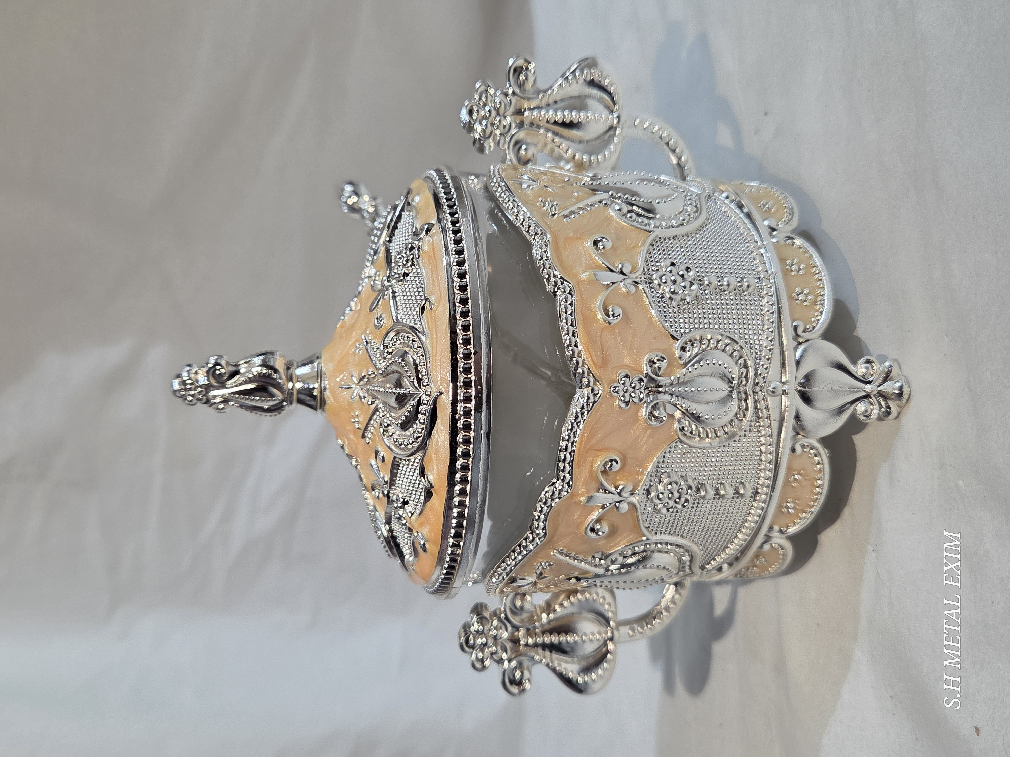 Regal Charm Decorative box