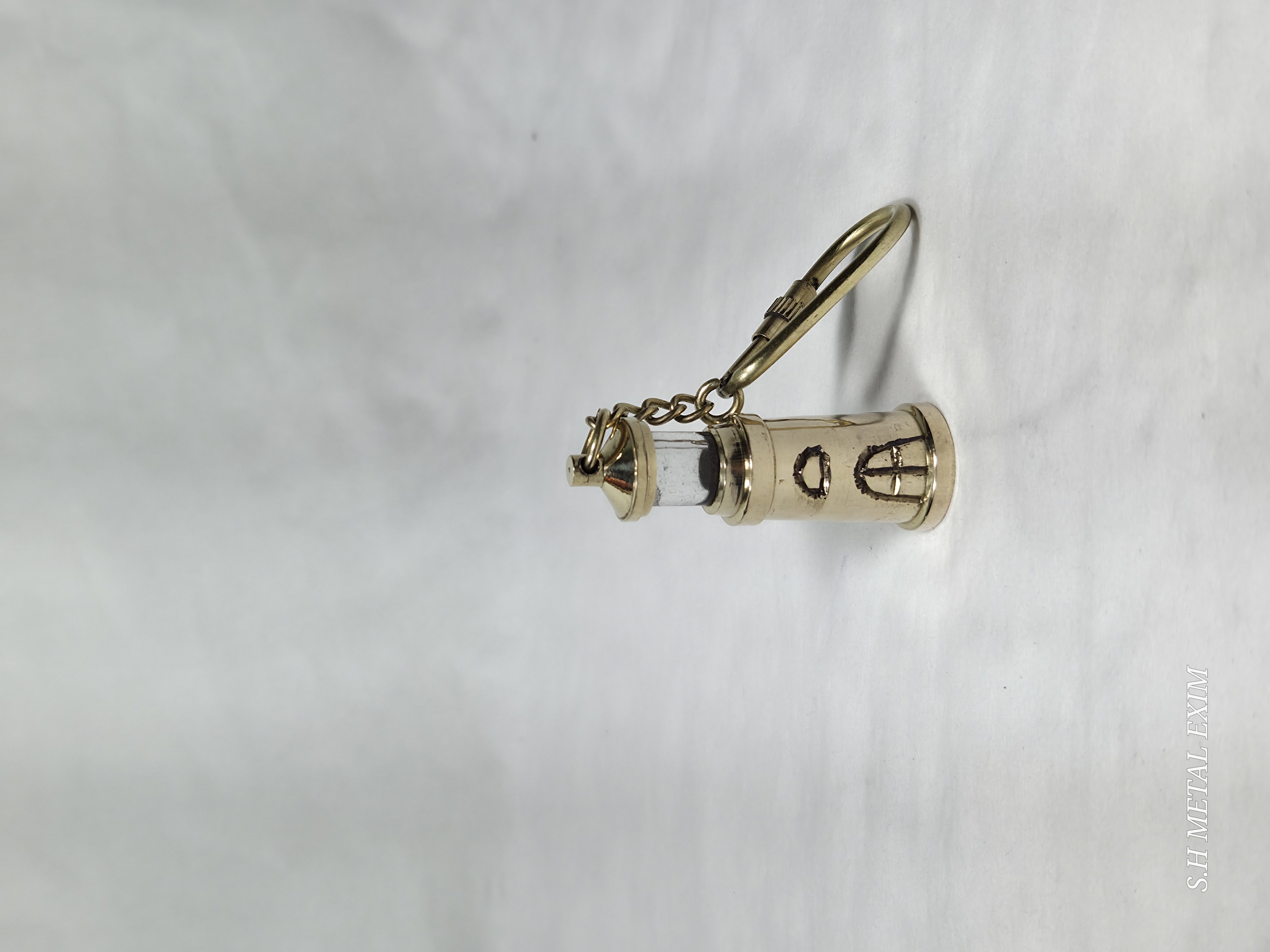 Vintage Lighthouse Keychain – Nautical Brass Mini Lantern Charm