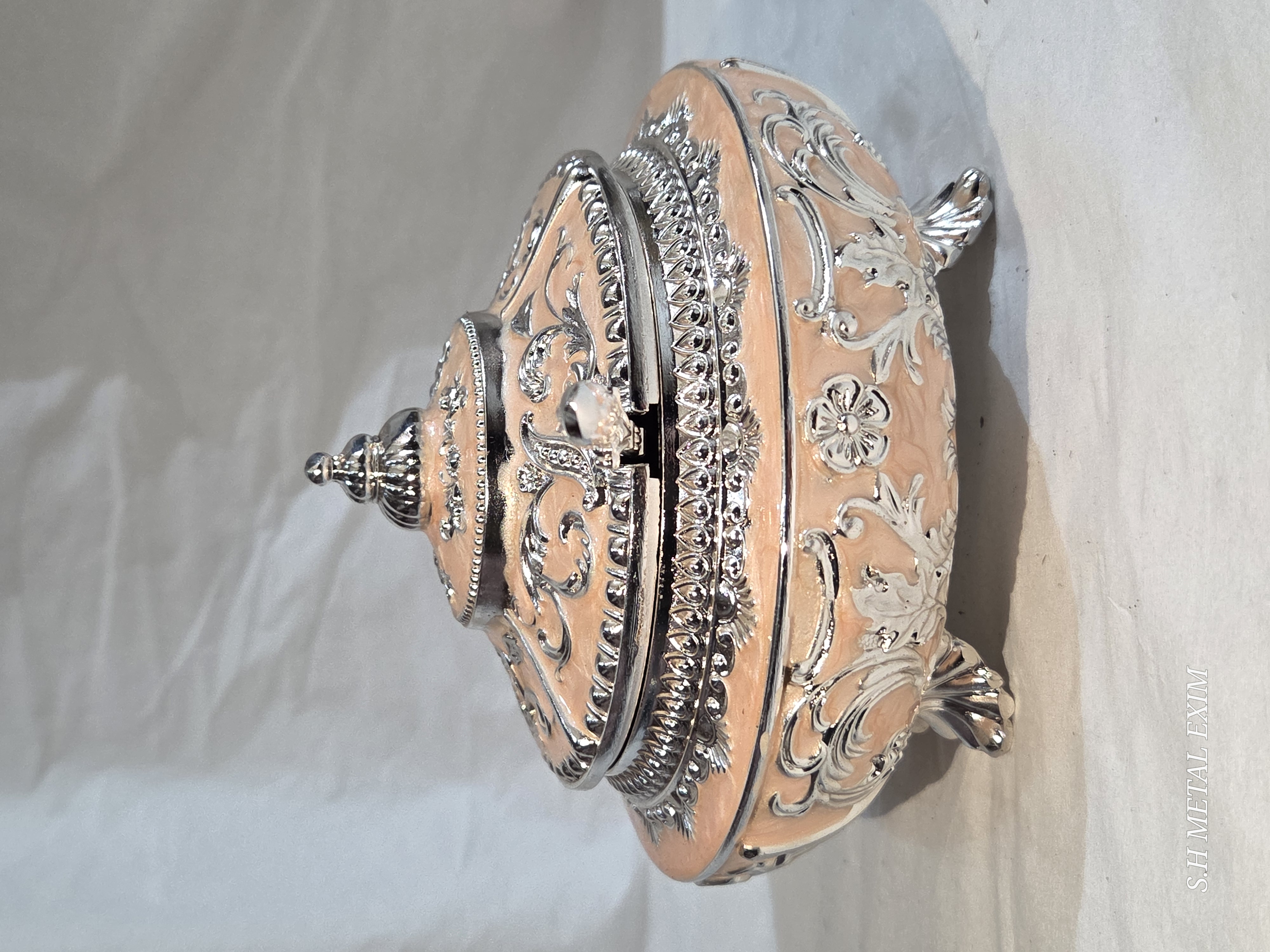 Timeless Elegance Keepsake Box