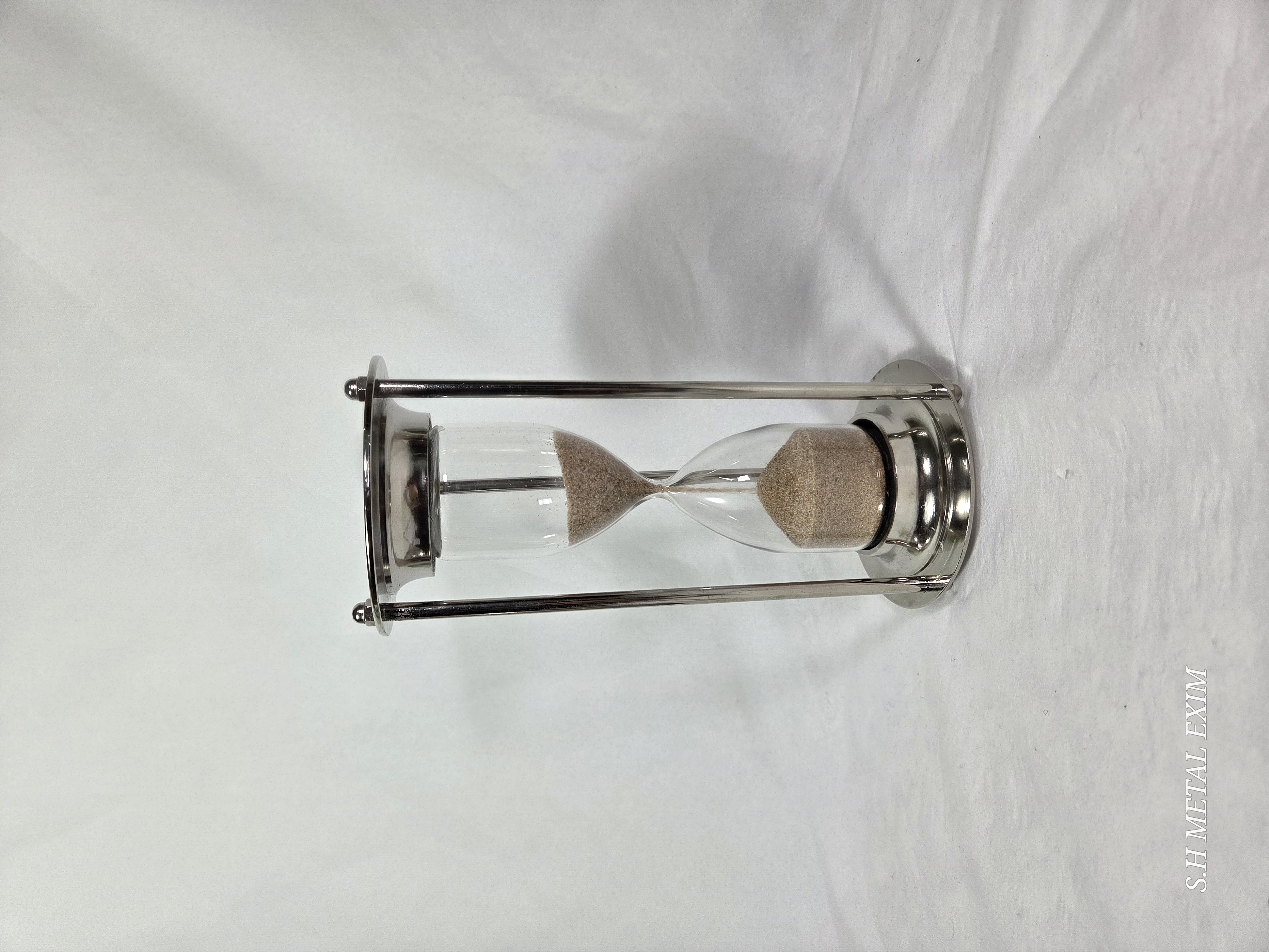 Sleek Chrome & Silver Copper Sand Timer