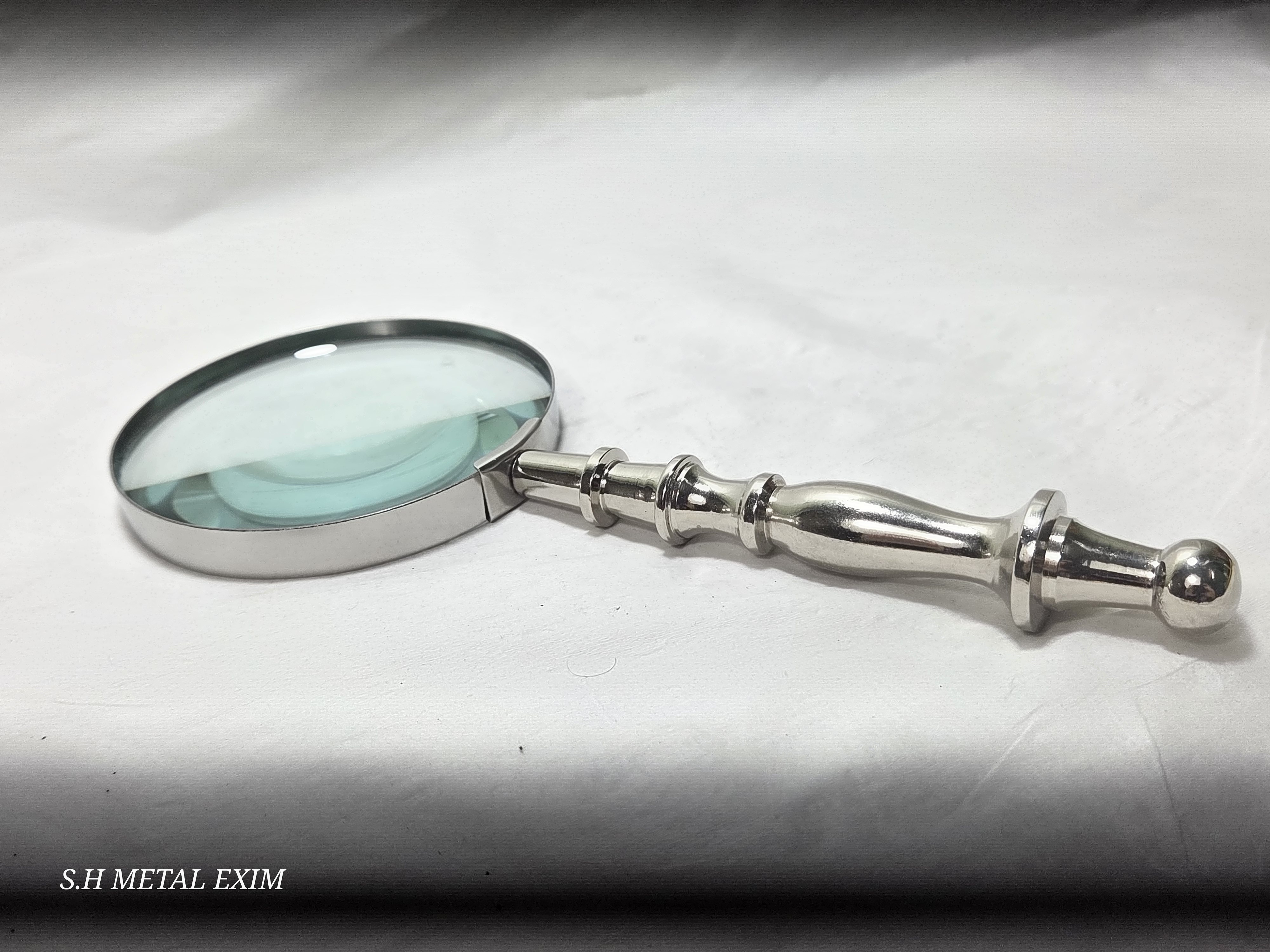 Classic Polished Metal Magnifying Glass with Vintage Handle
