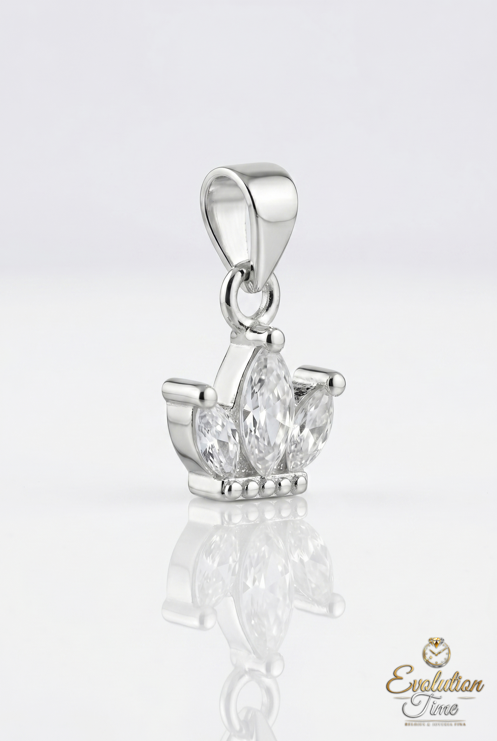 Dije corona plateada