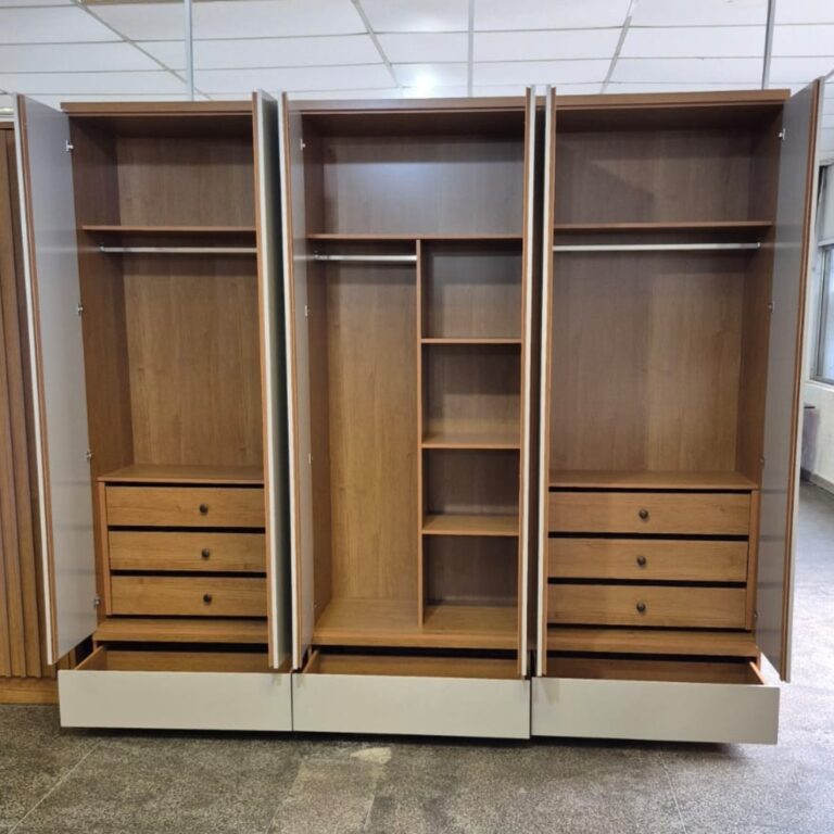 Guarda-Roupa Esparta 