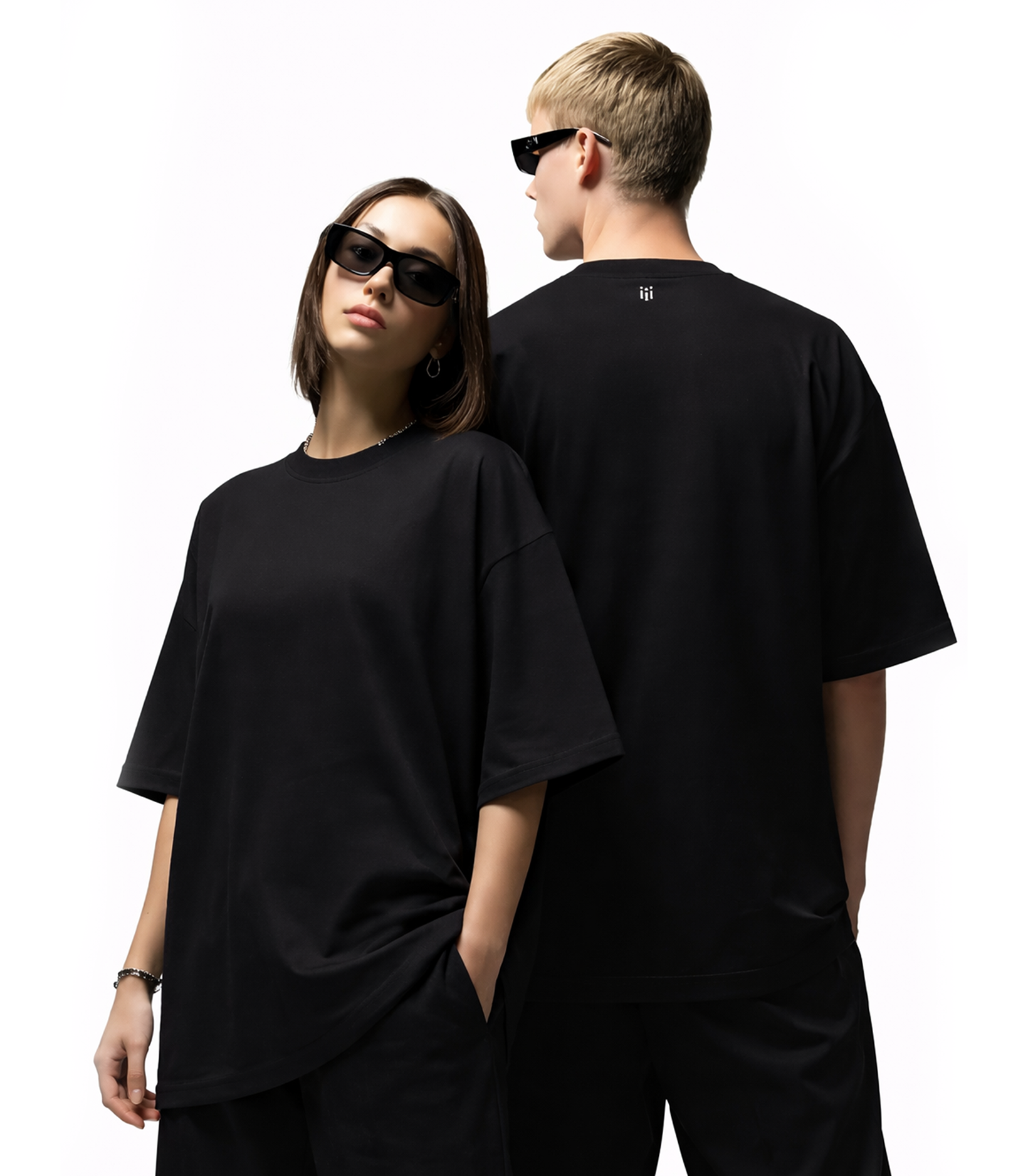 Black - Relaxed Oversized T-Shirt