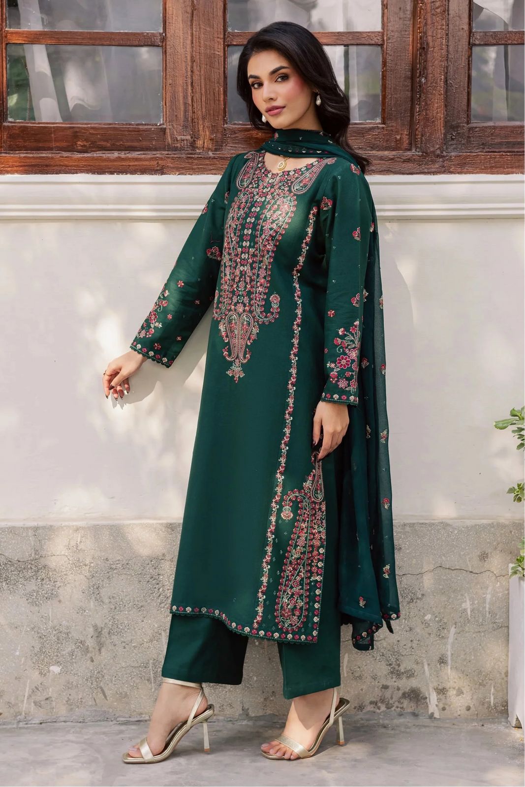 Elegant Green Embroidered Suit