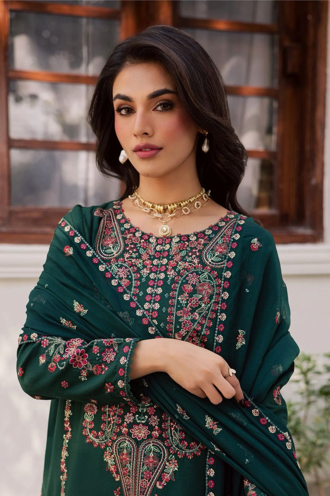 Elegant Green Embroidered Suit