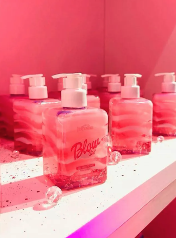 Blow Girl Gel Aromatizante Beijável para Virilha 320ml - Hot Flowers