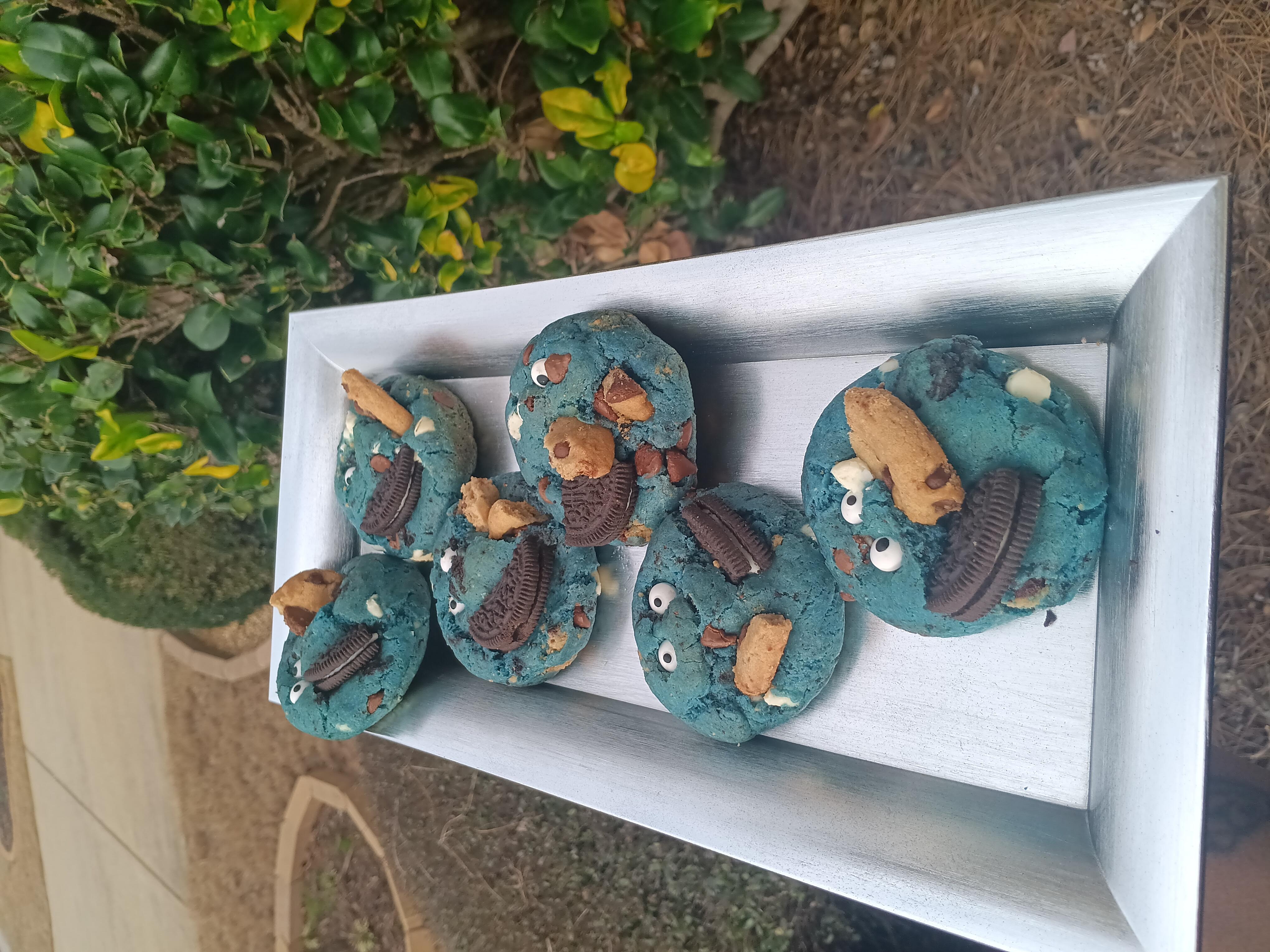 Monster Cookie Treats