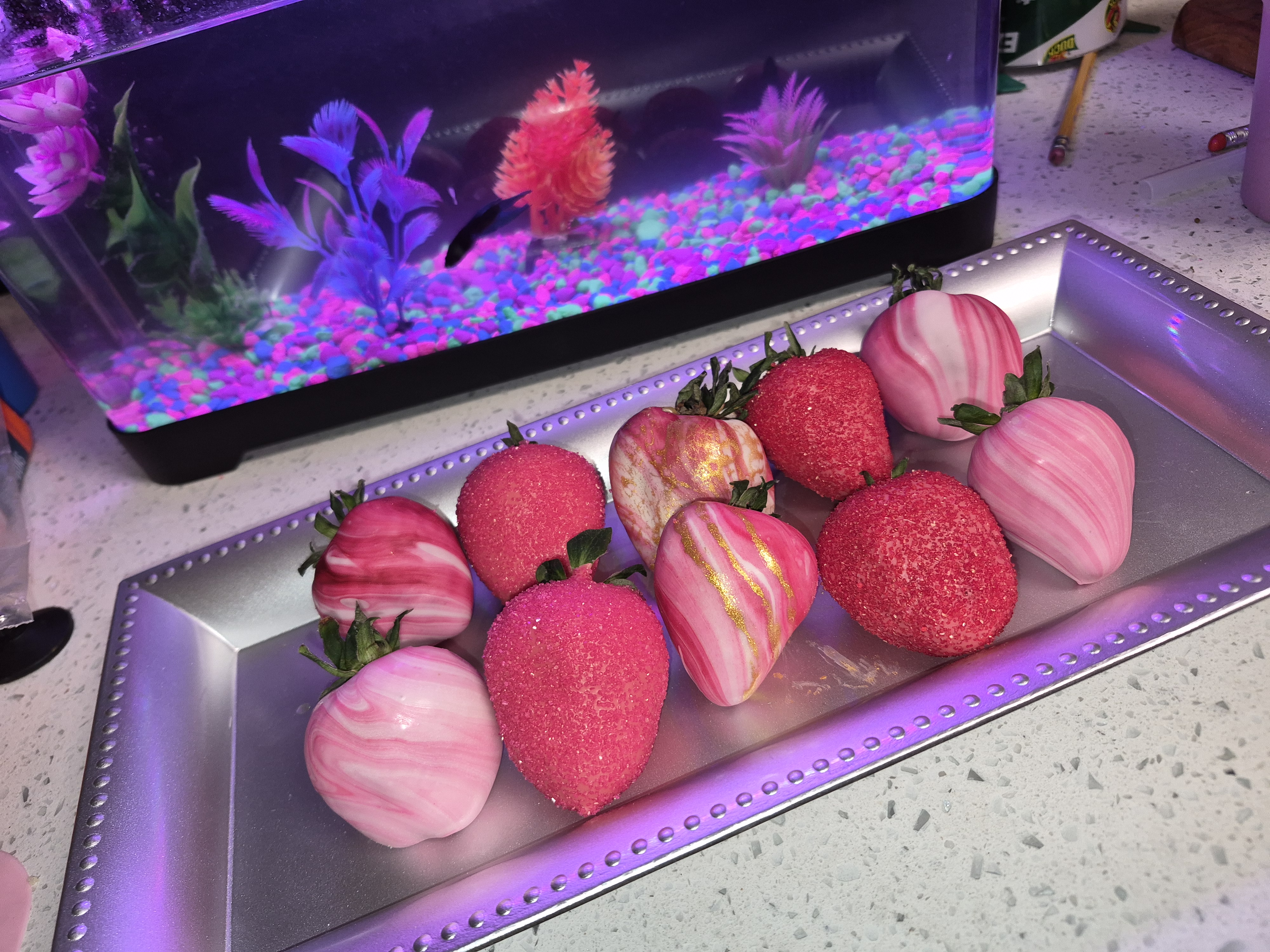 Marble Chocolate-Covered Strawberries