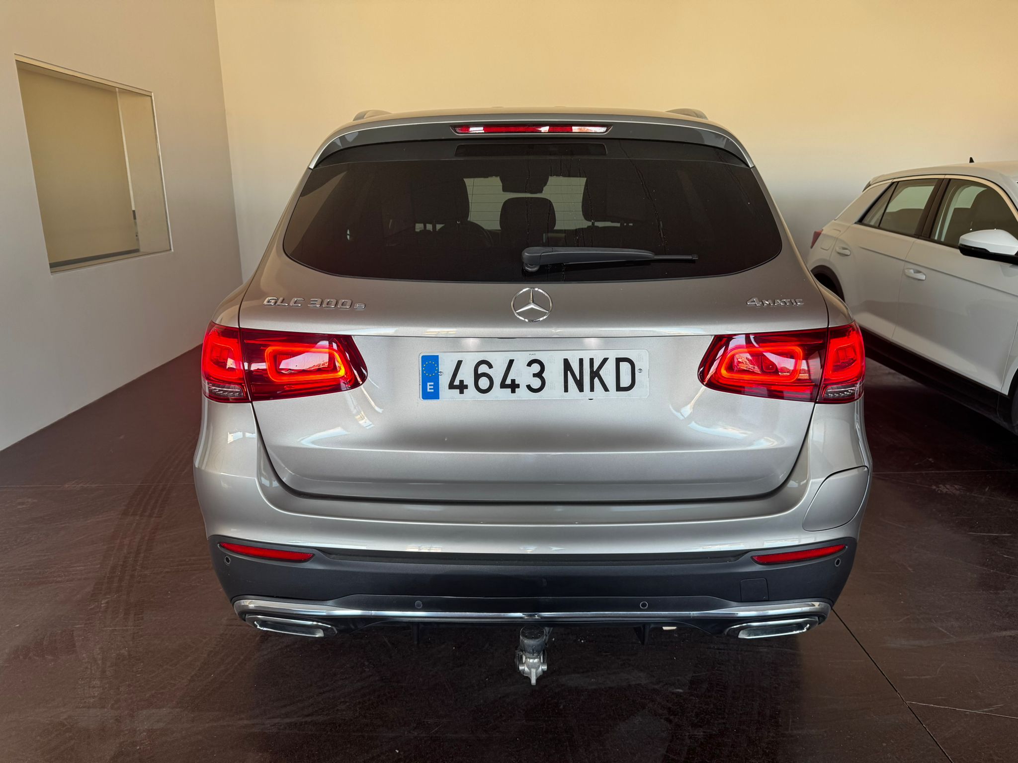 Mercedes GLC300e | Gasolina Ench. | Automático | 2021 