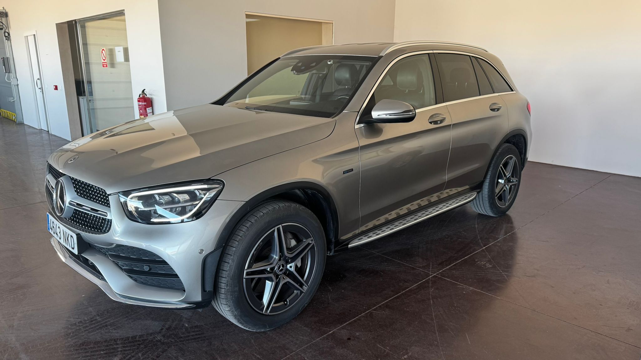 Mercedes GLC300e | Gasolina Ench. | Automático | 2021