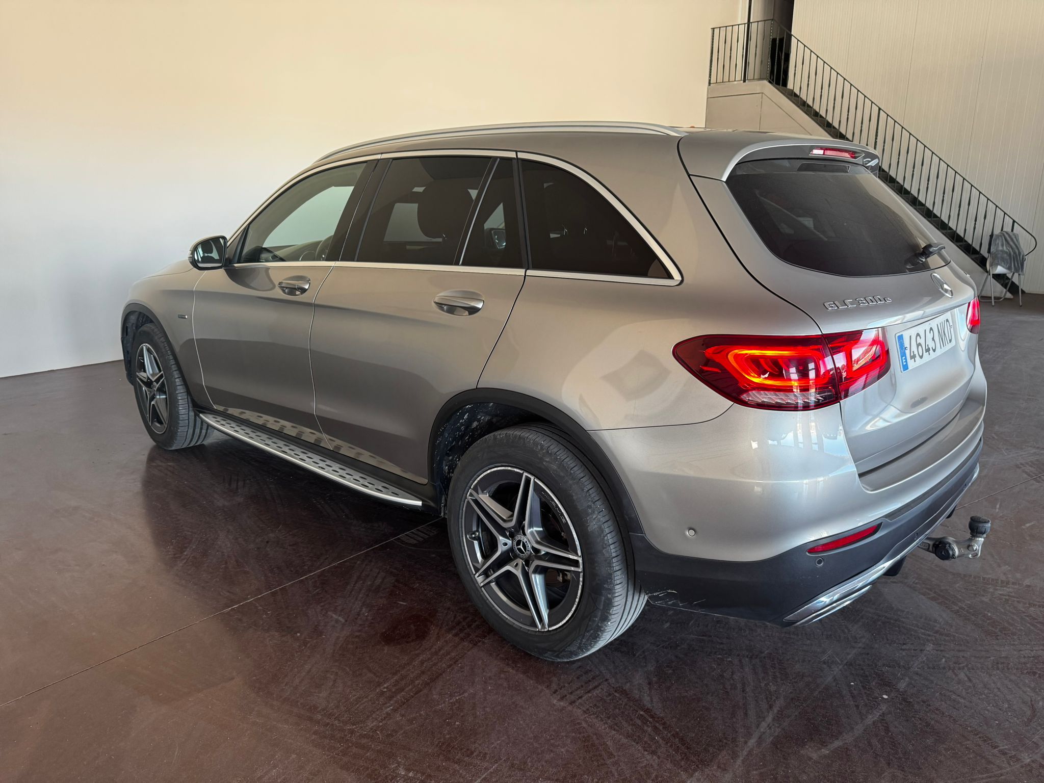 Mercedes GLC300e | Gasolina Ench. | Automático | 2021 