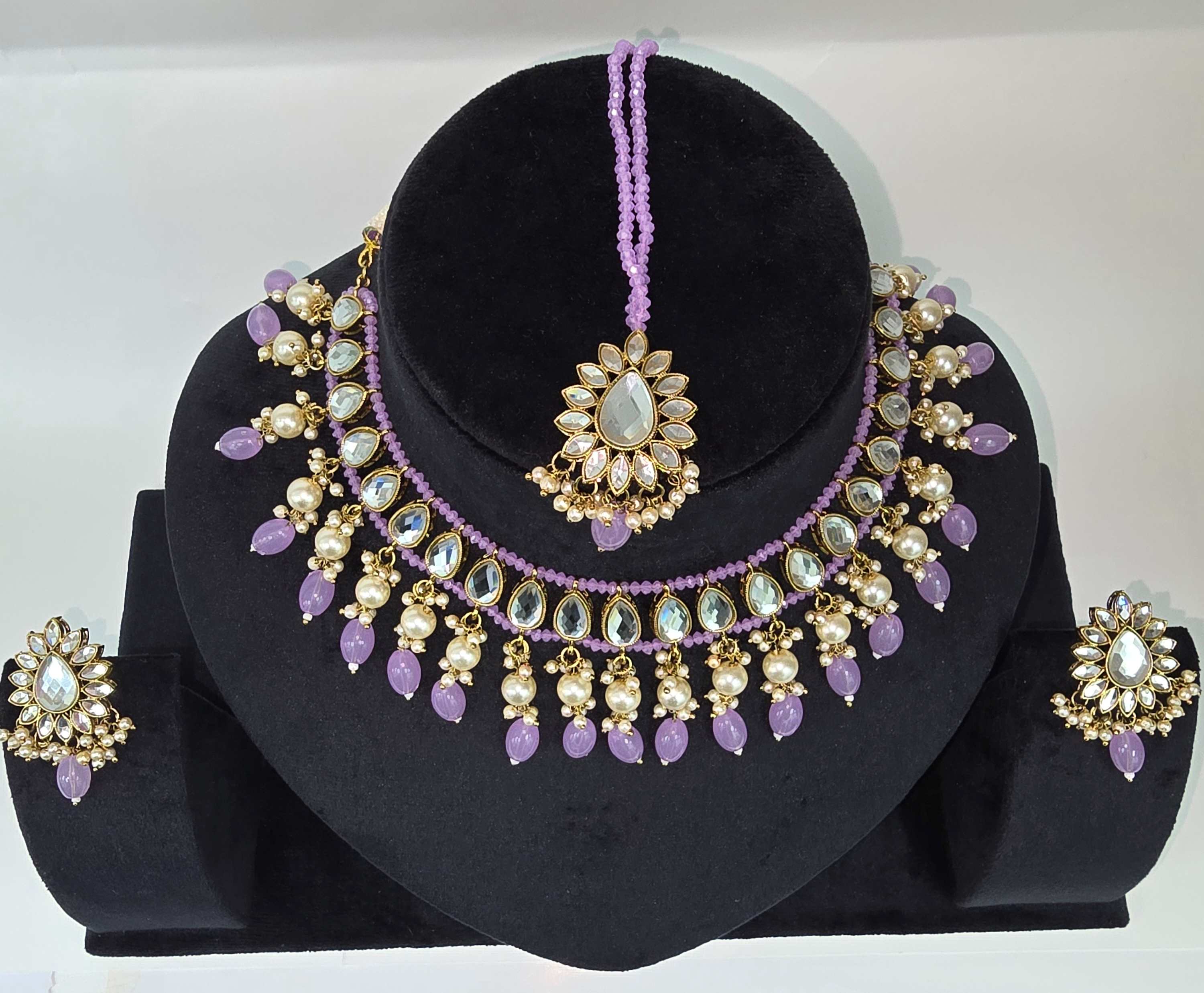 Elegant Pearl & Crystal  Necklace set