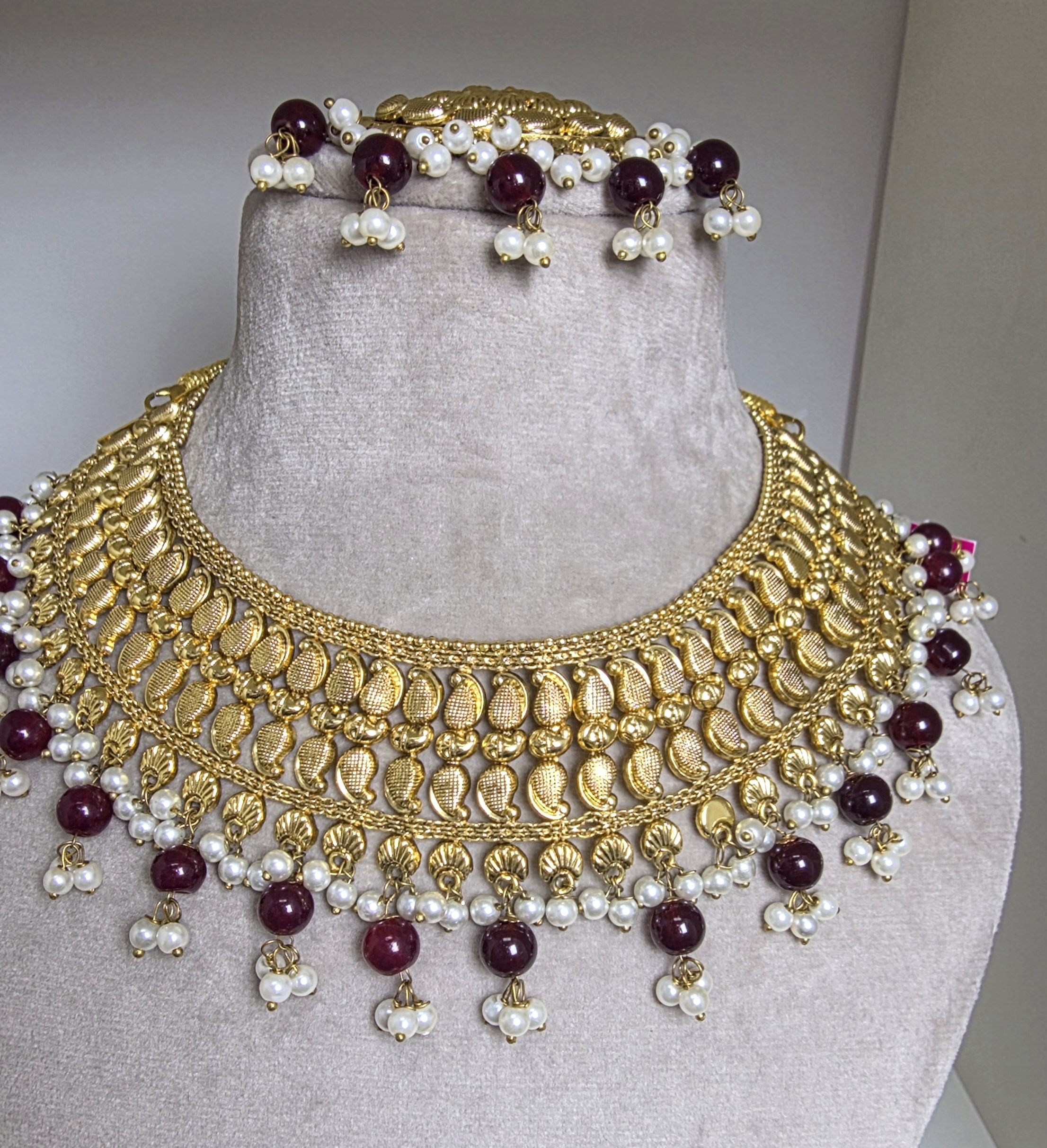 Traditional Gold-Plated Necklace Set with tikka
