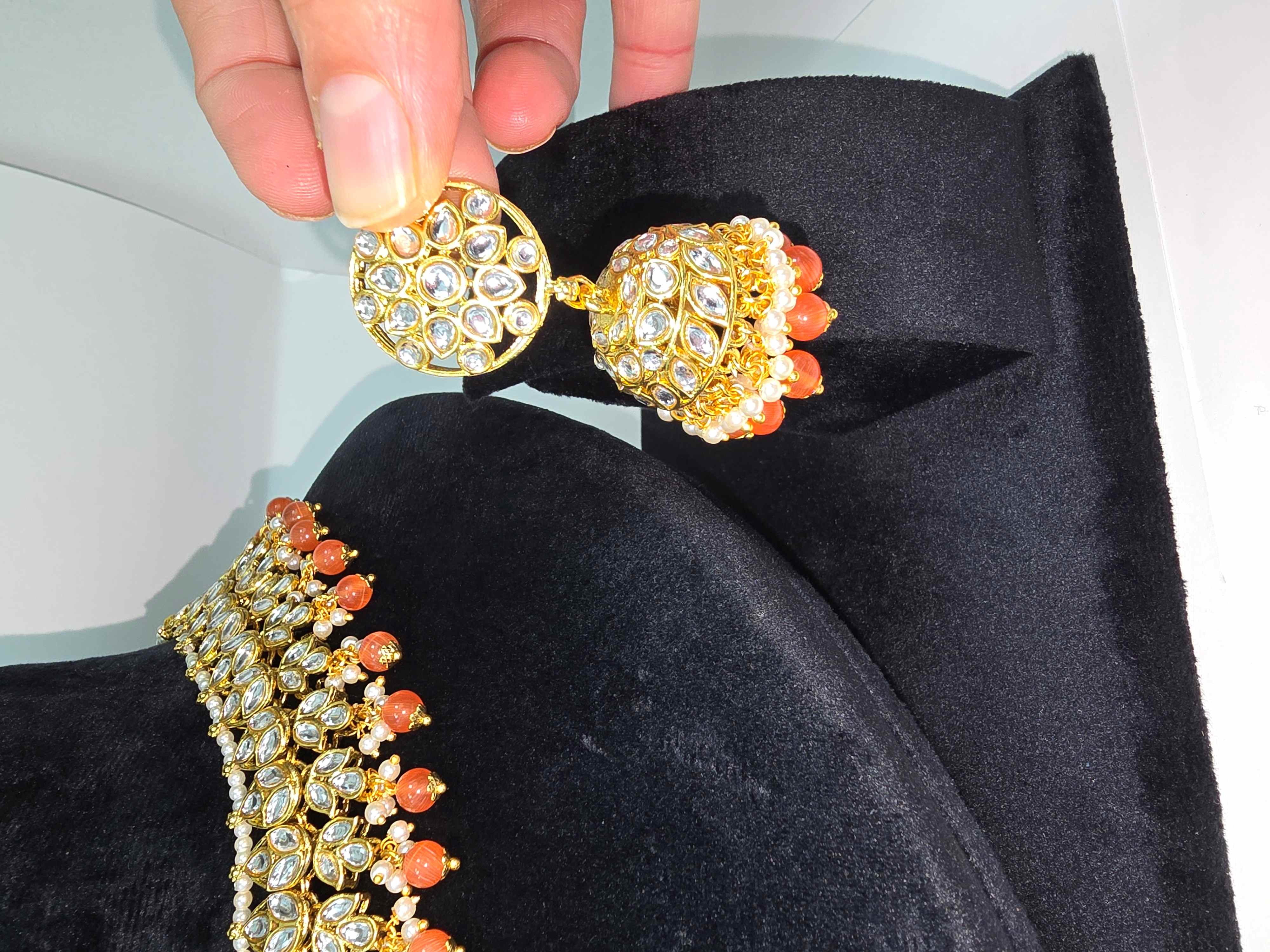 Traditional Jewellery Sets in 2 colours