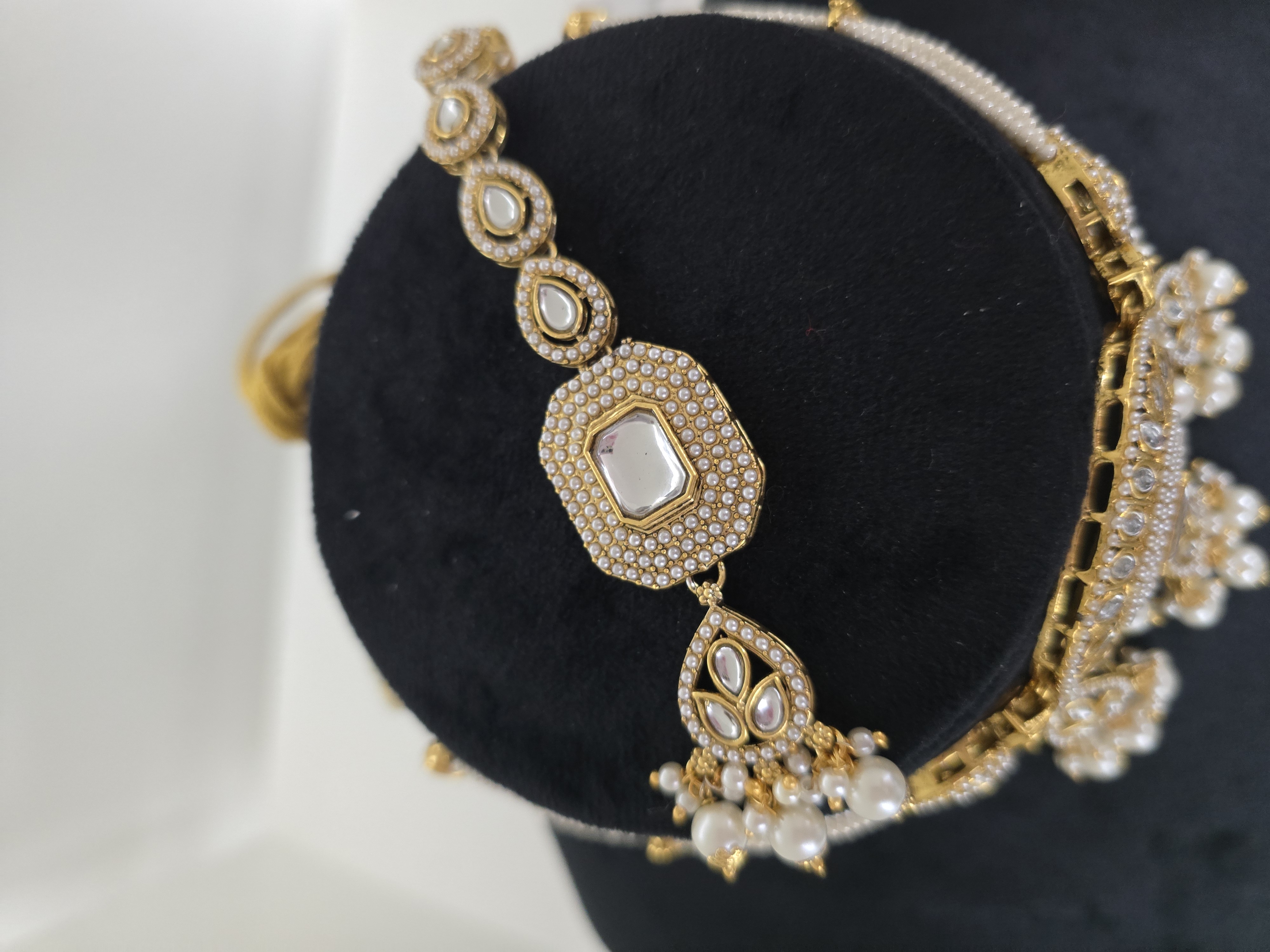 Gold & Pearl Jewelry Set