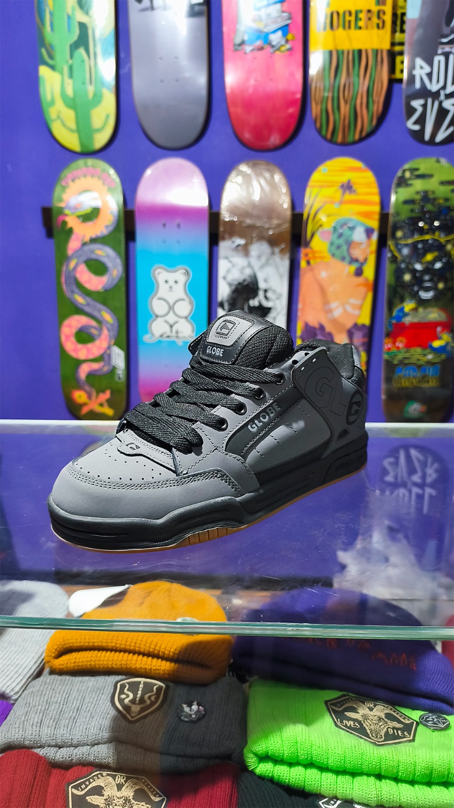 Zapatillas Globe Gris