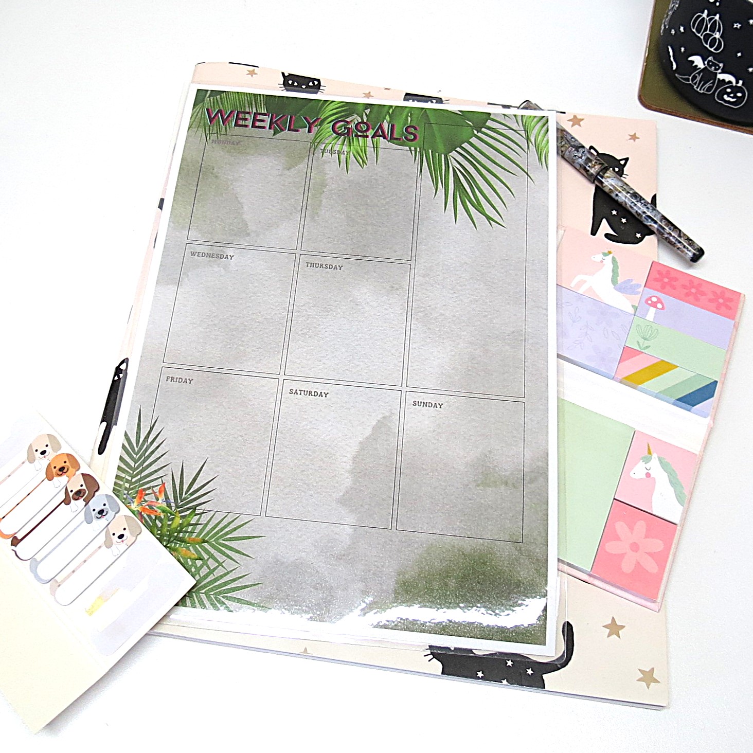 Tropical Weekly Goals Planner laminated for easier media planning