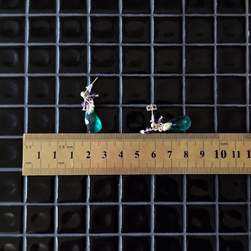 dangle earrings - green teardrop  studs  - Inspirational jewellery - Irish blessing