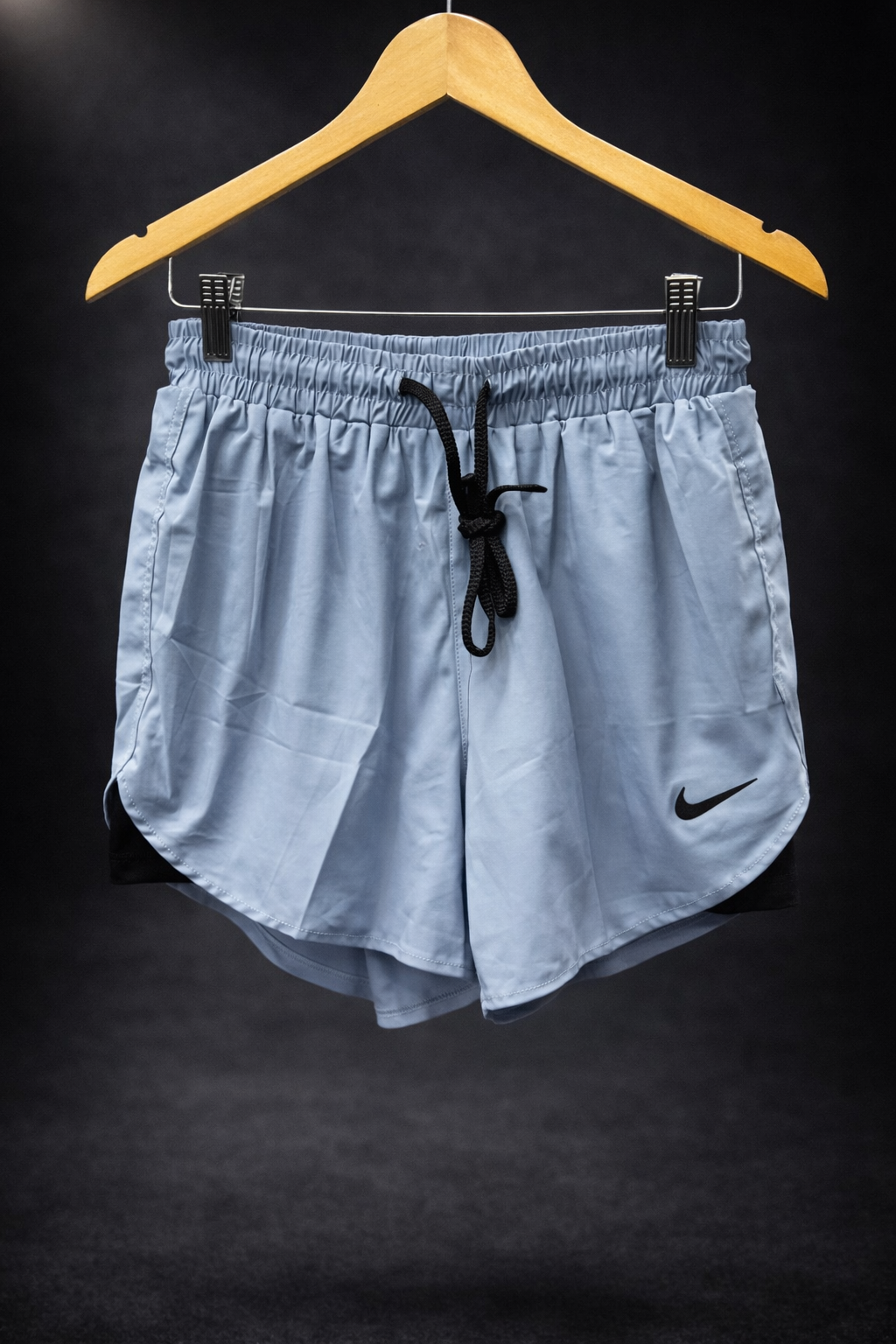 Short feminino Nike compressão